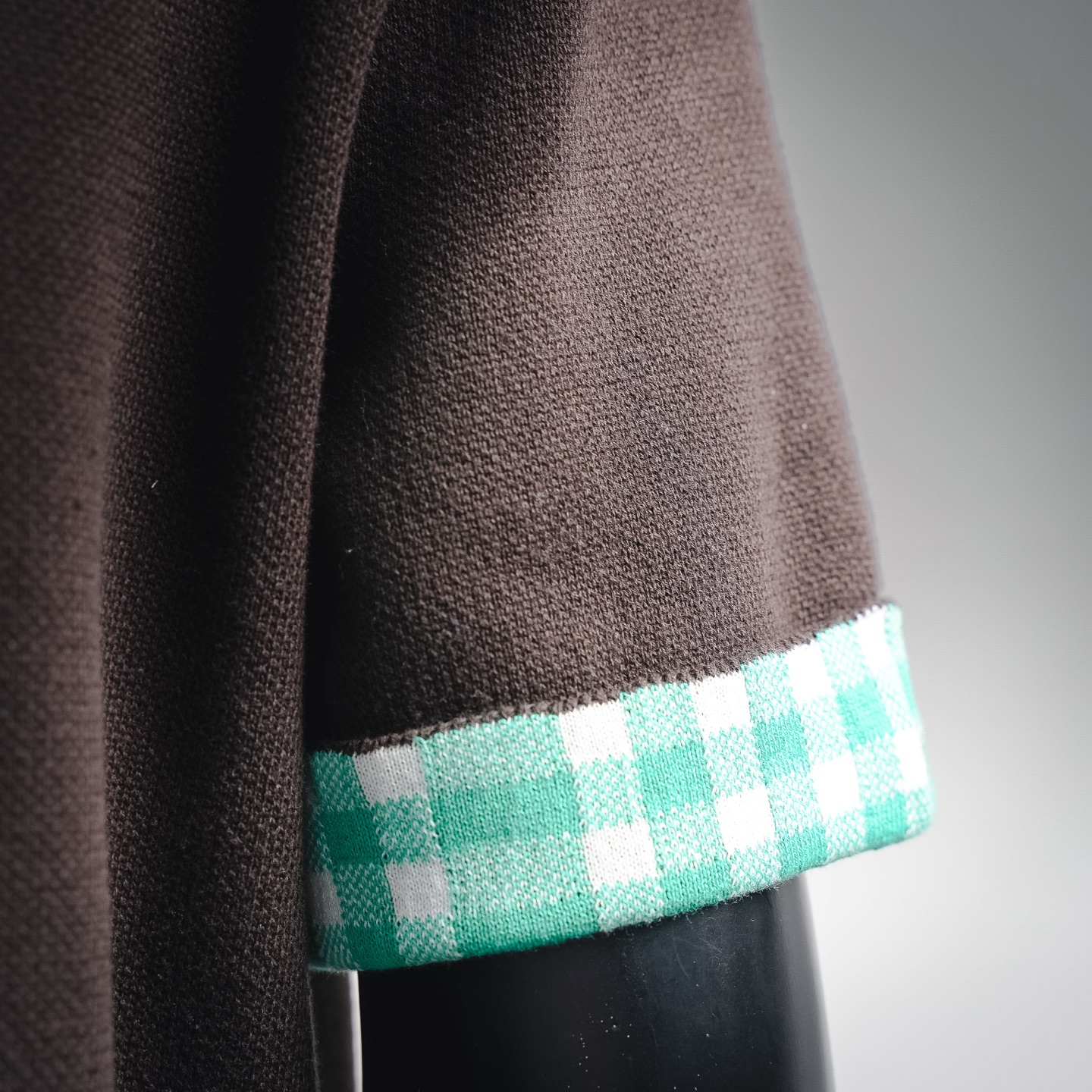 Loe plaid knit t-shirt