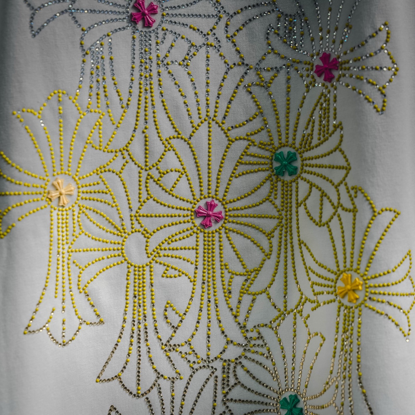 Chrome rhinestone t-sihirt