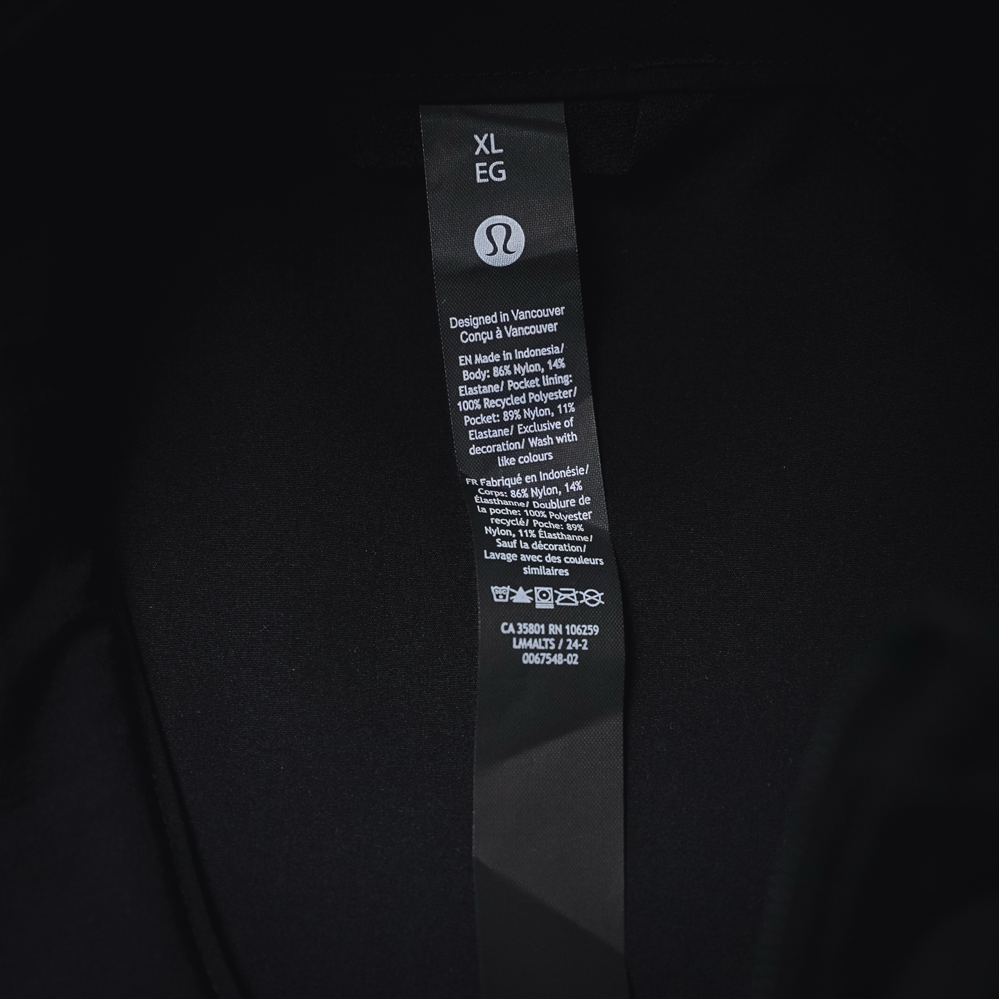 Lulu technical minimal jacket
