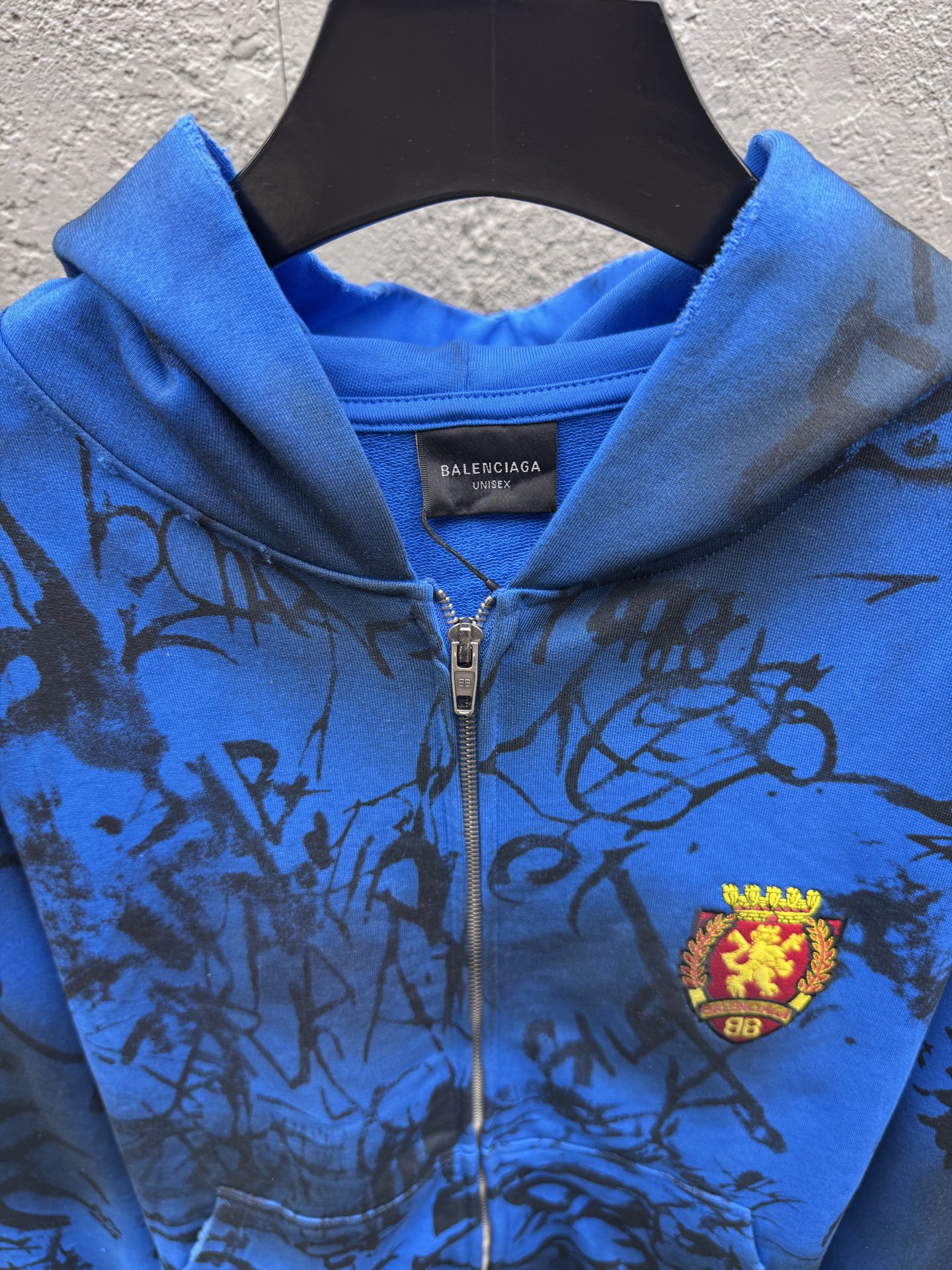 Balen graffiti-print jacket