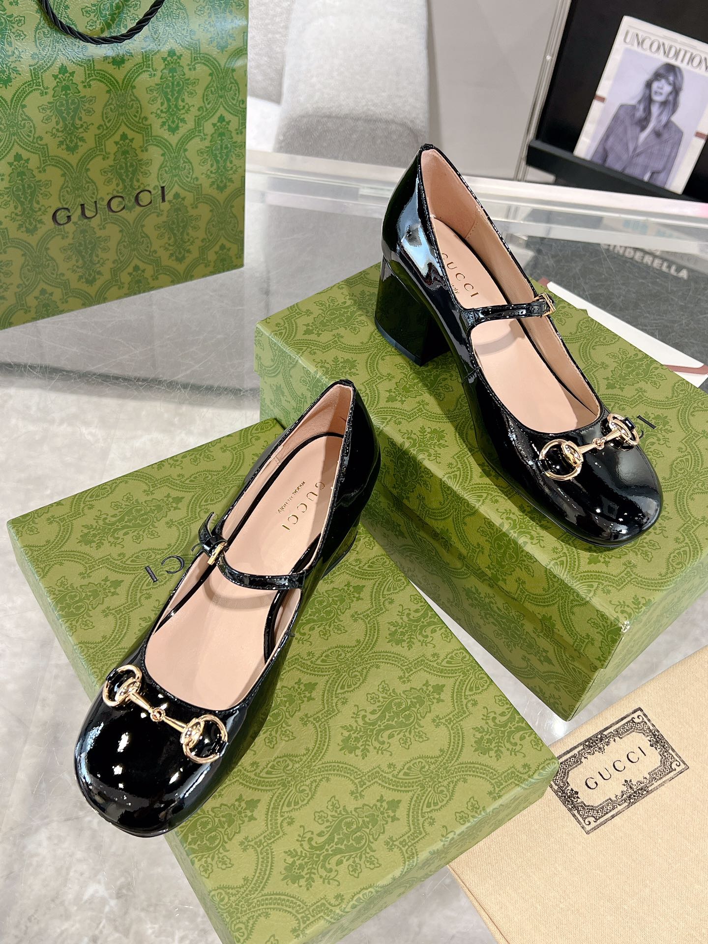 Gucc 26ss chunky heel