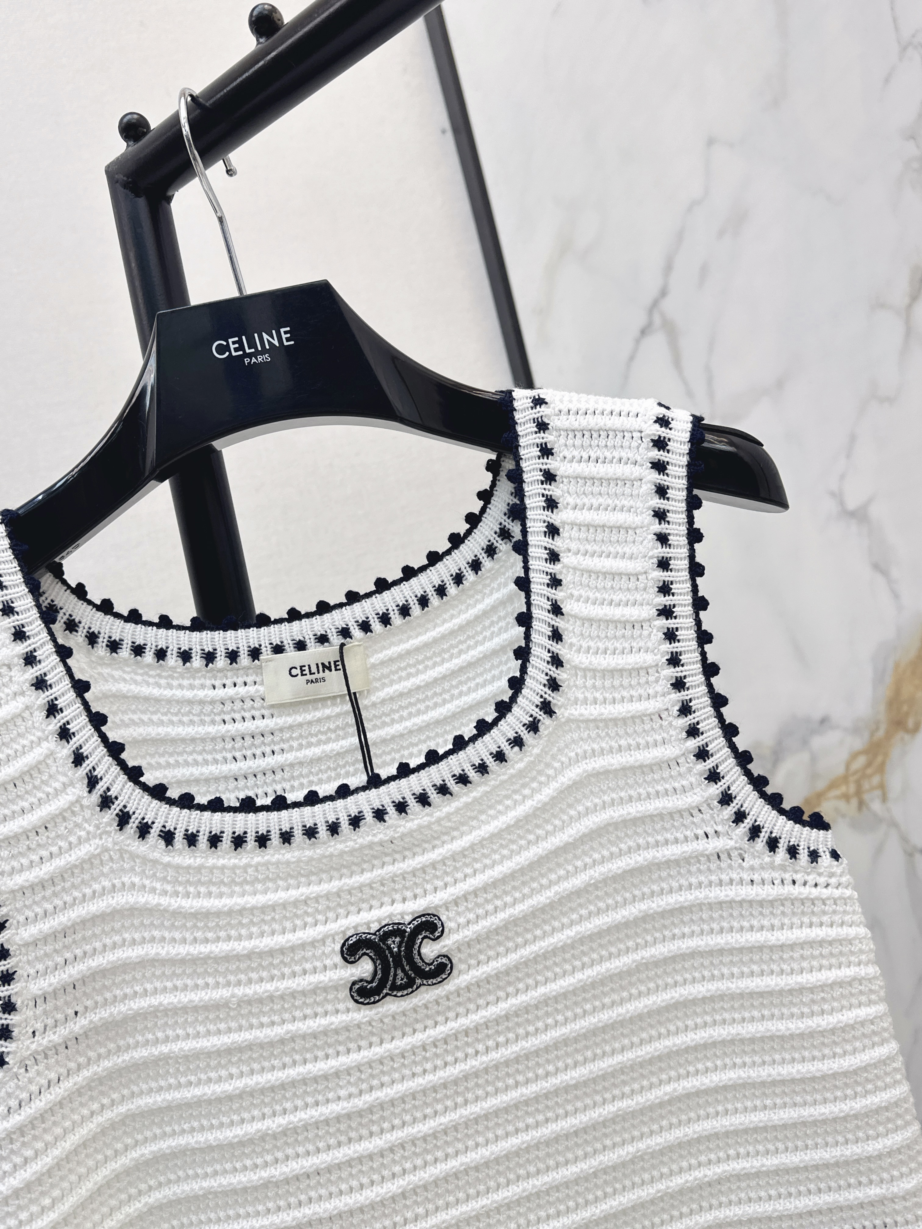 Celi 26ss knit vest