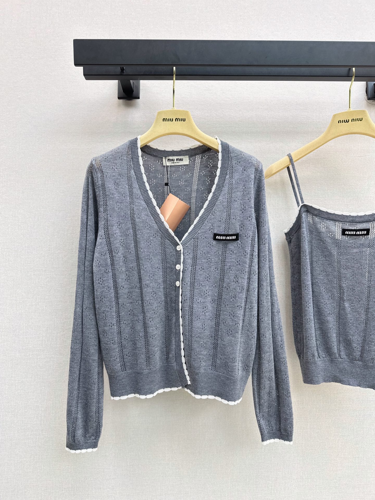 Miu 26fw lace-tirm knit camisole cardigan sets