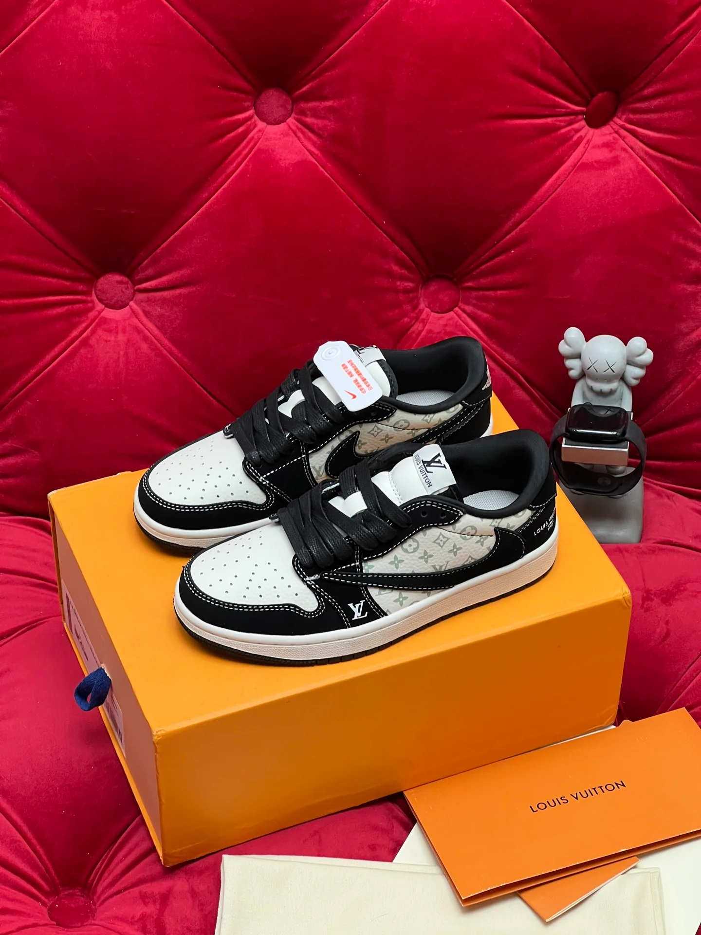 Louis retro low-top sneakers