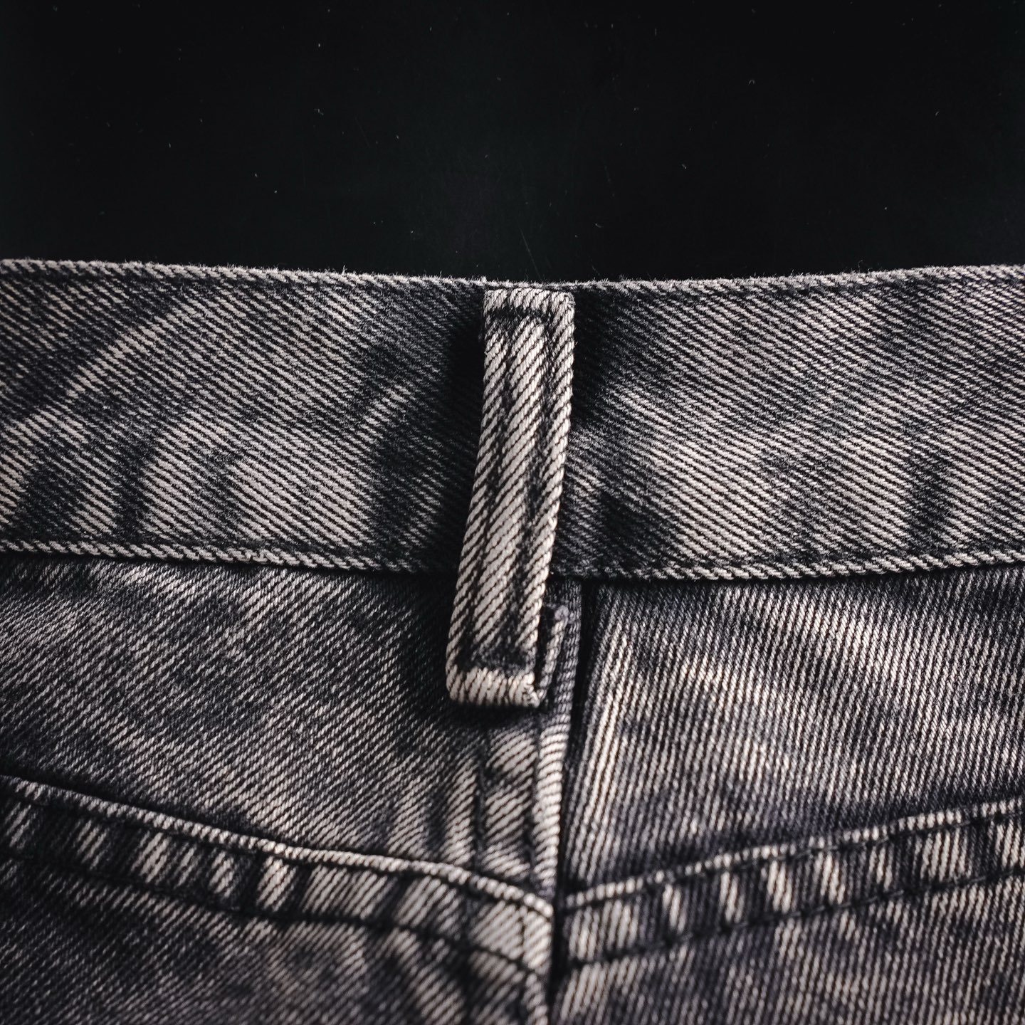 Chrome applique washed jeans