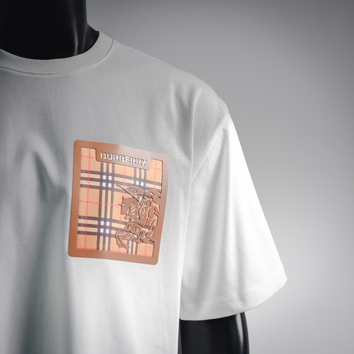 Bur plaid pocket t-shirt