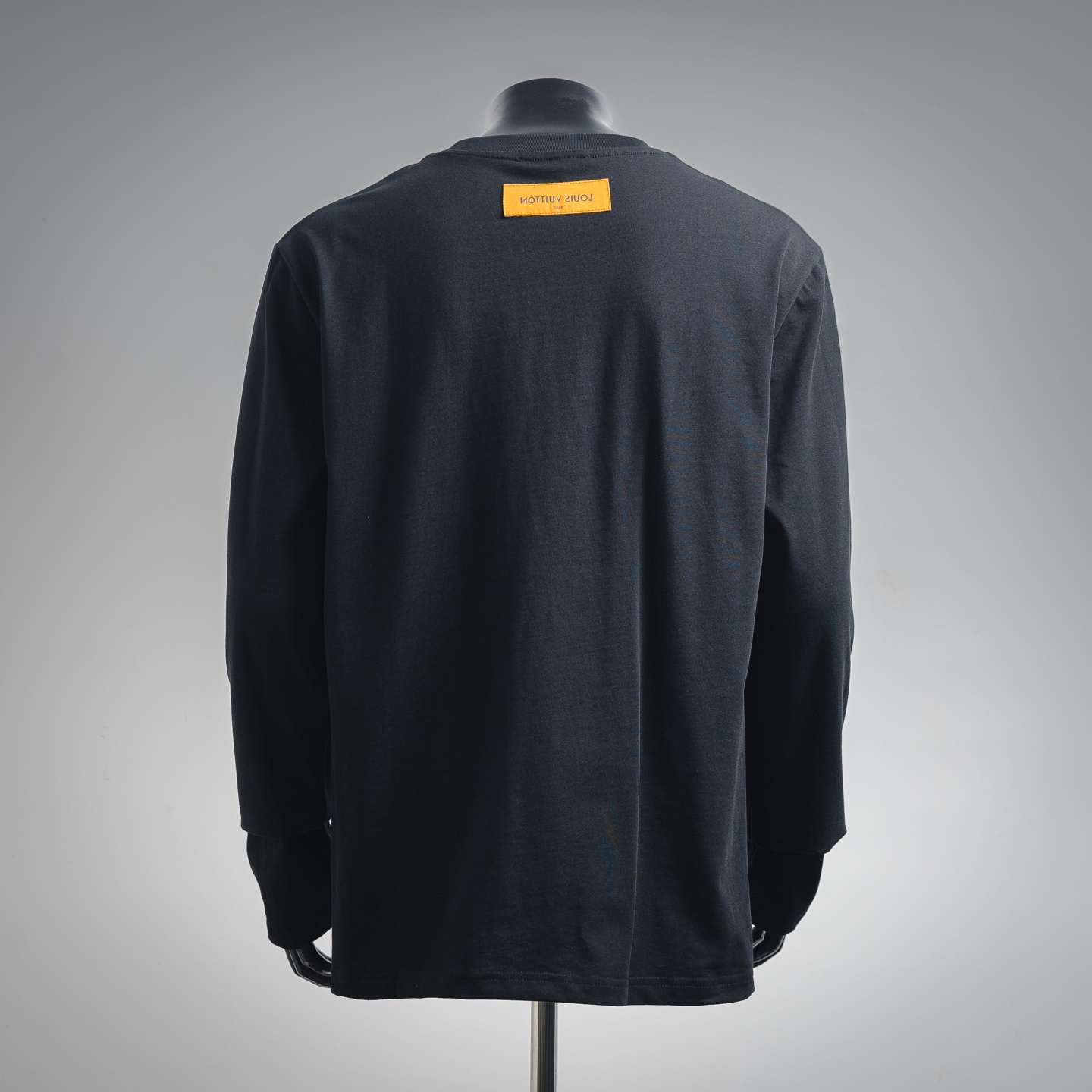 Louis emboosed sweatshirt