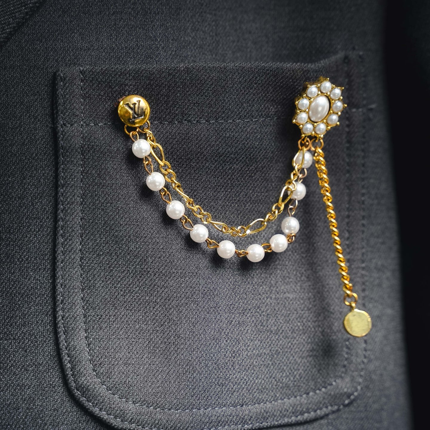 Louis pearl chain jacket