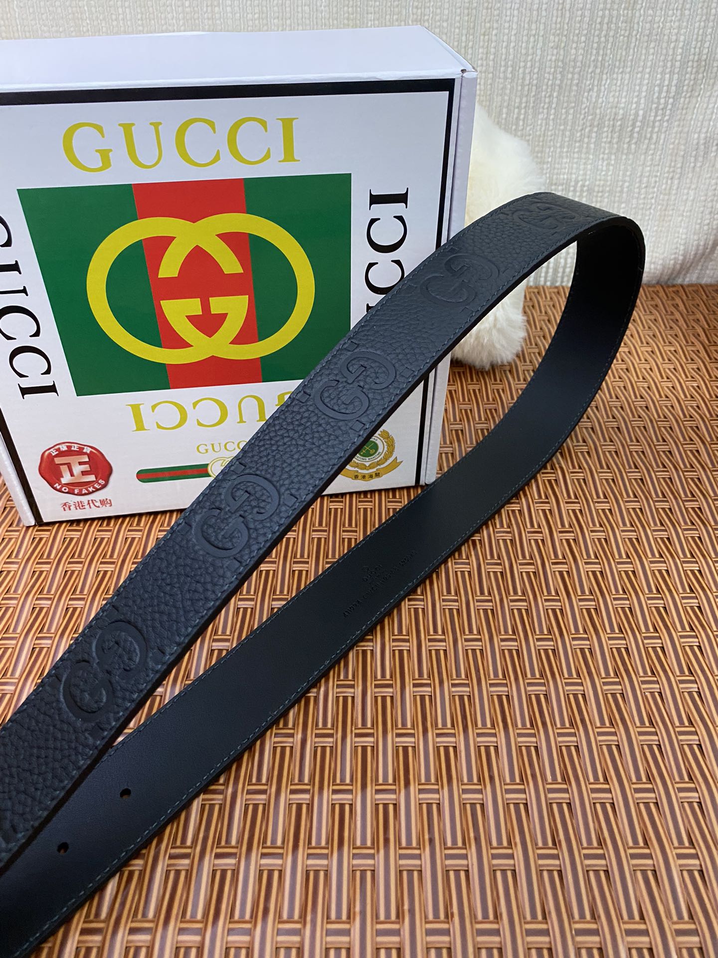 Guc cowhide belt
