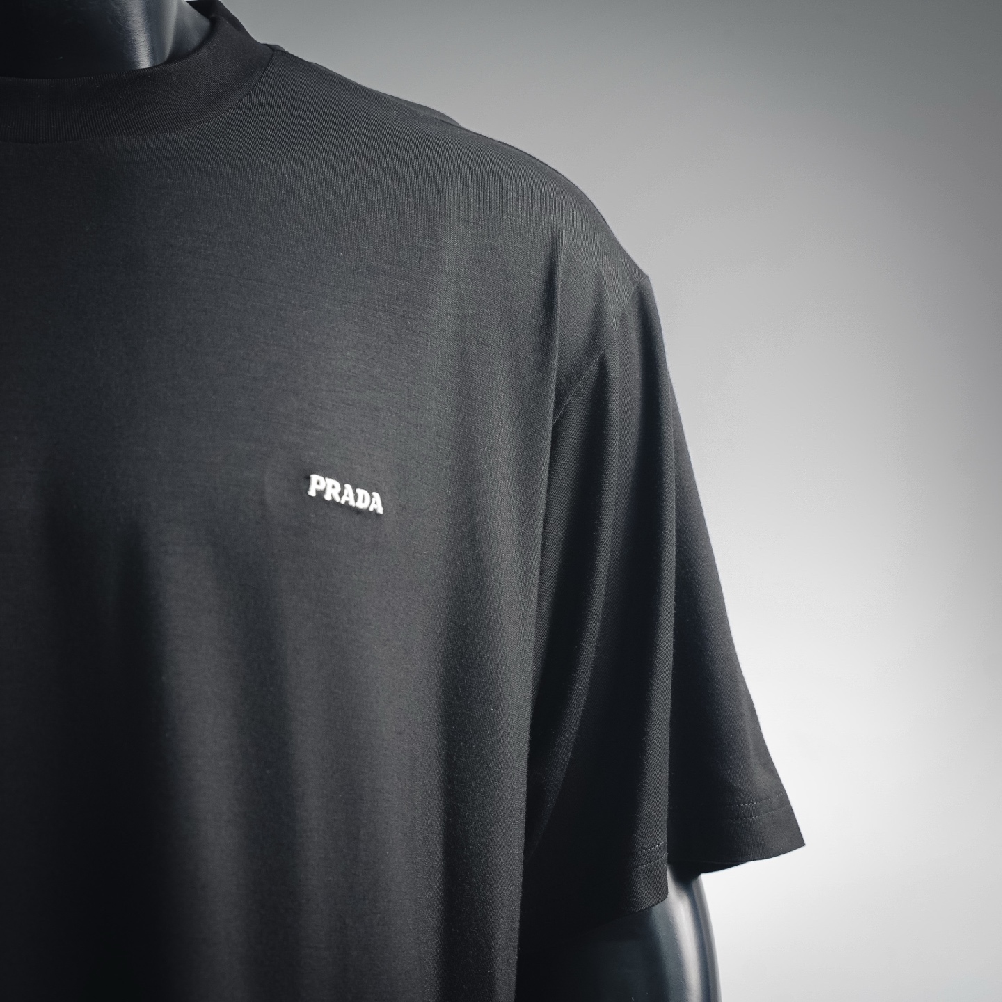 Pra embroidery t-shirt