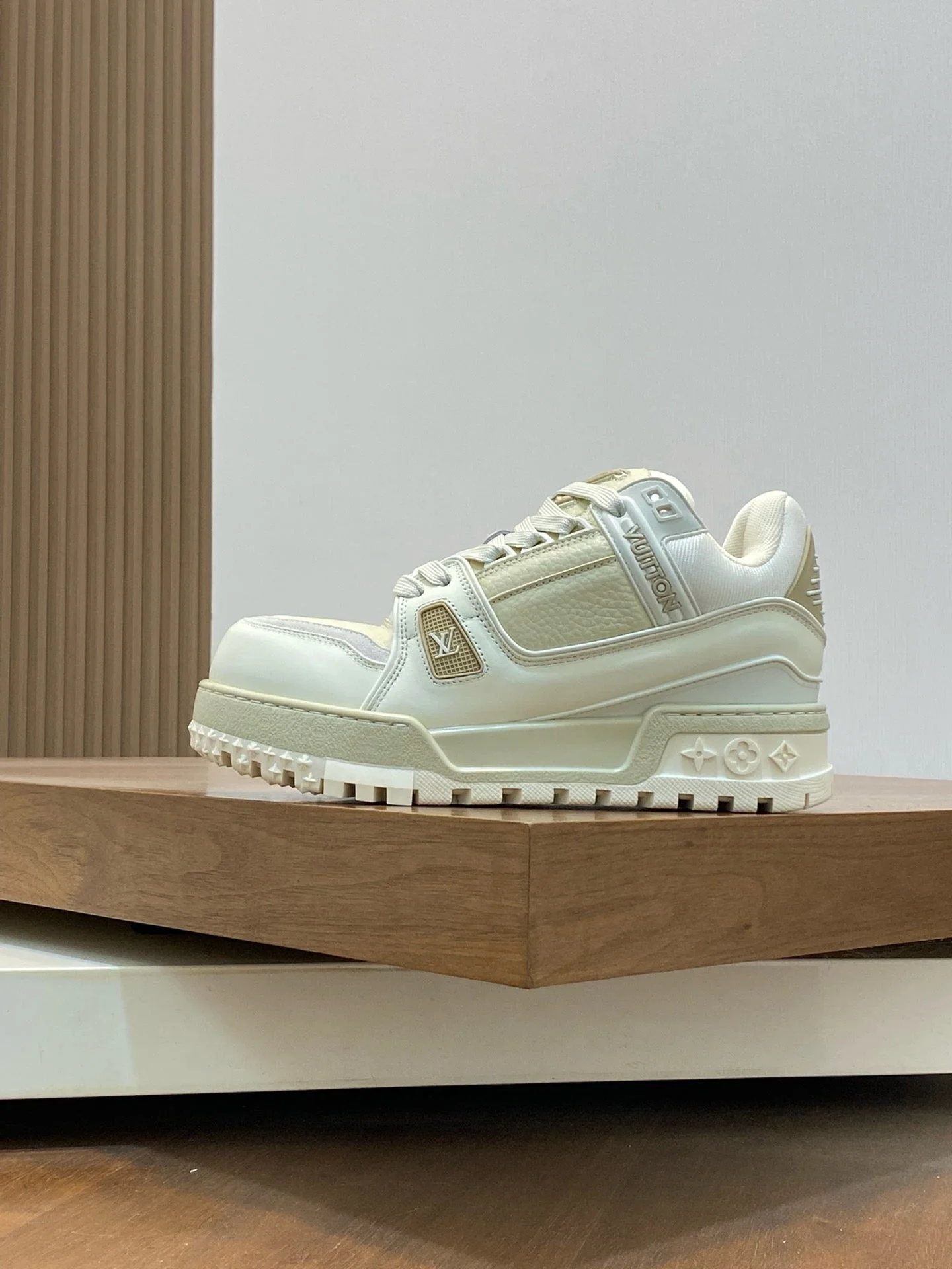 1V trainer maxi sneaker