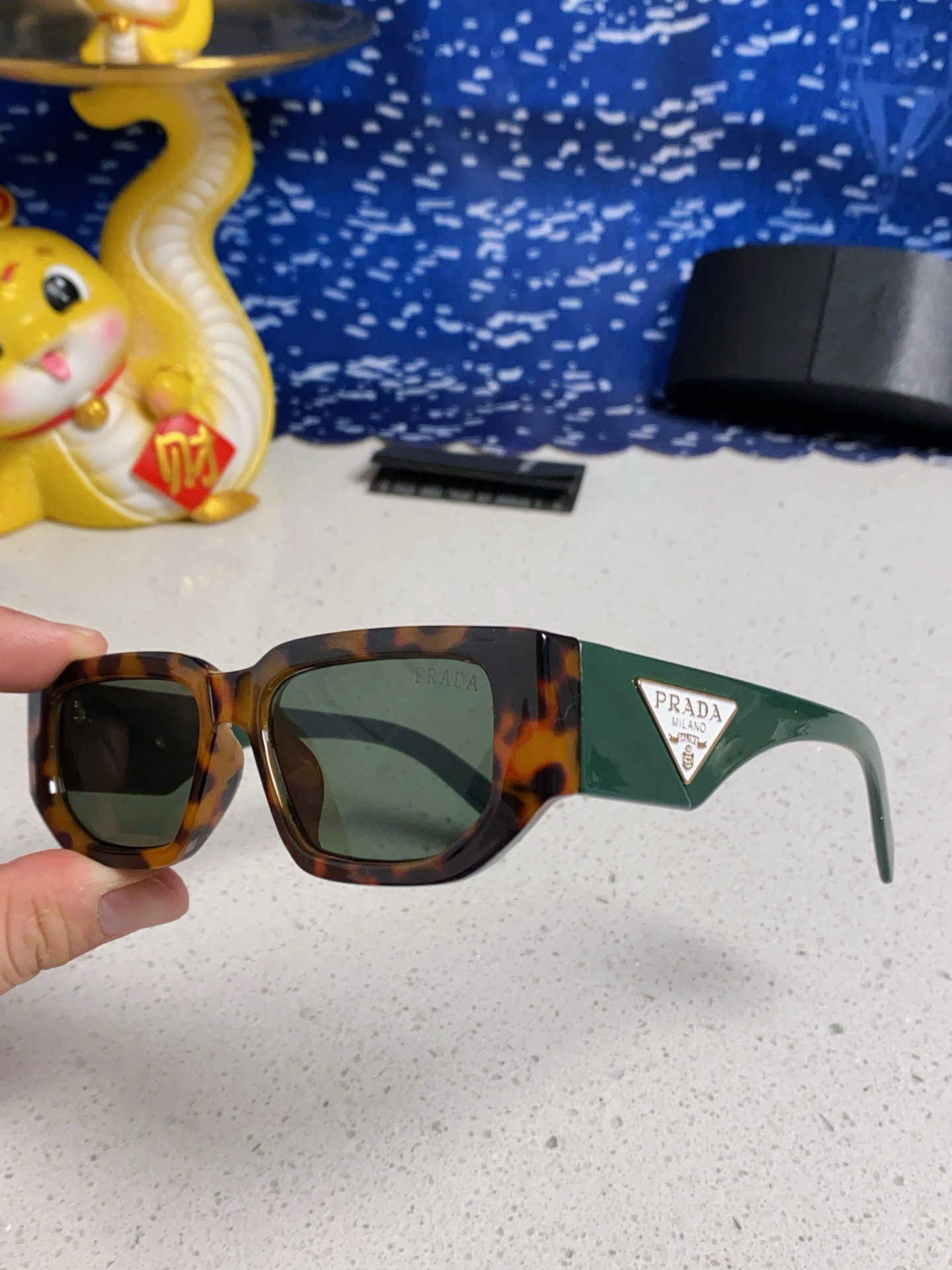 Pra sunglasses