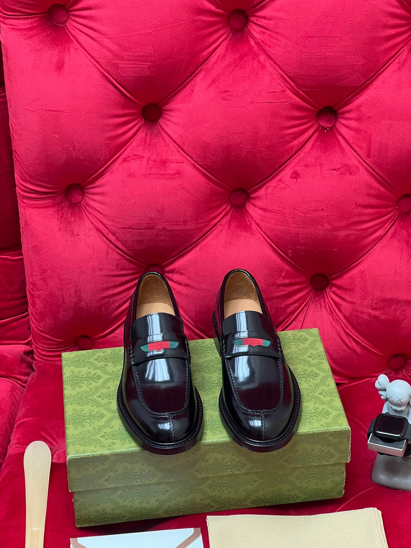 Guc leather shoes