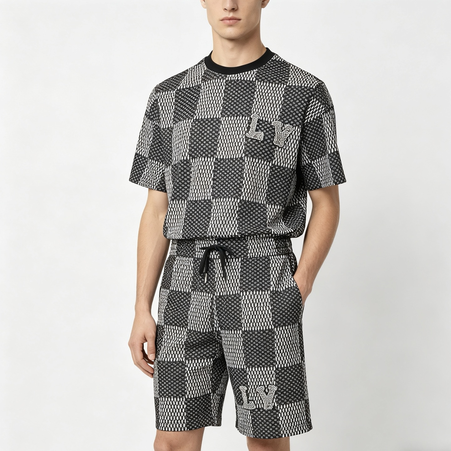 Louis rahinestone logo t-shirt