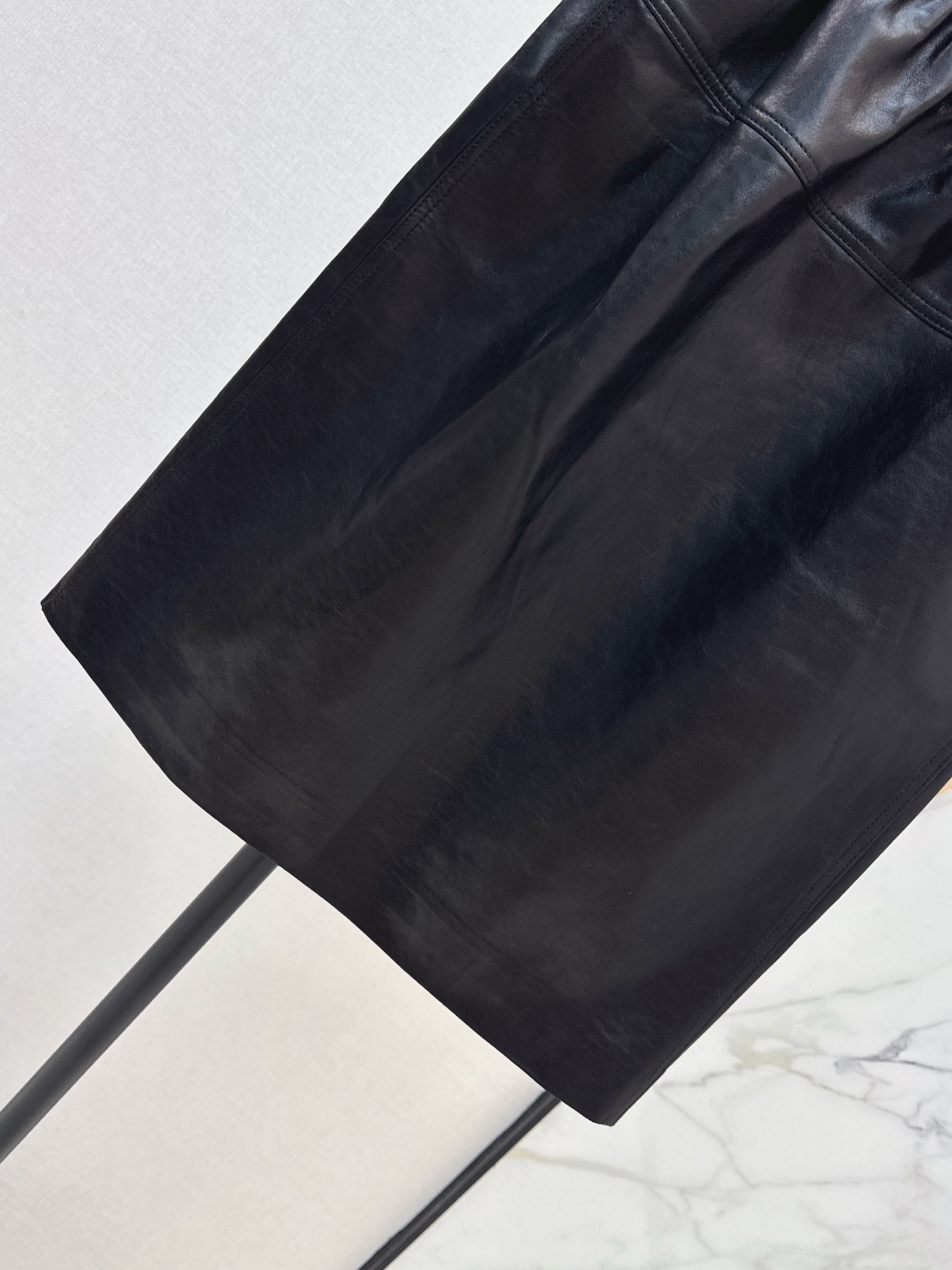 Sain 26ss leather skirt
