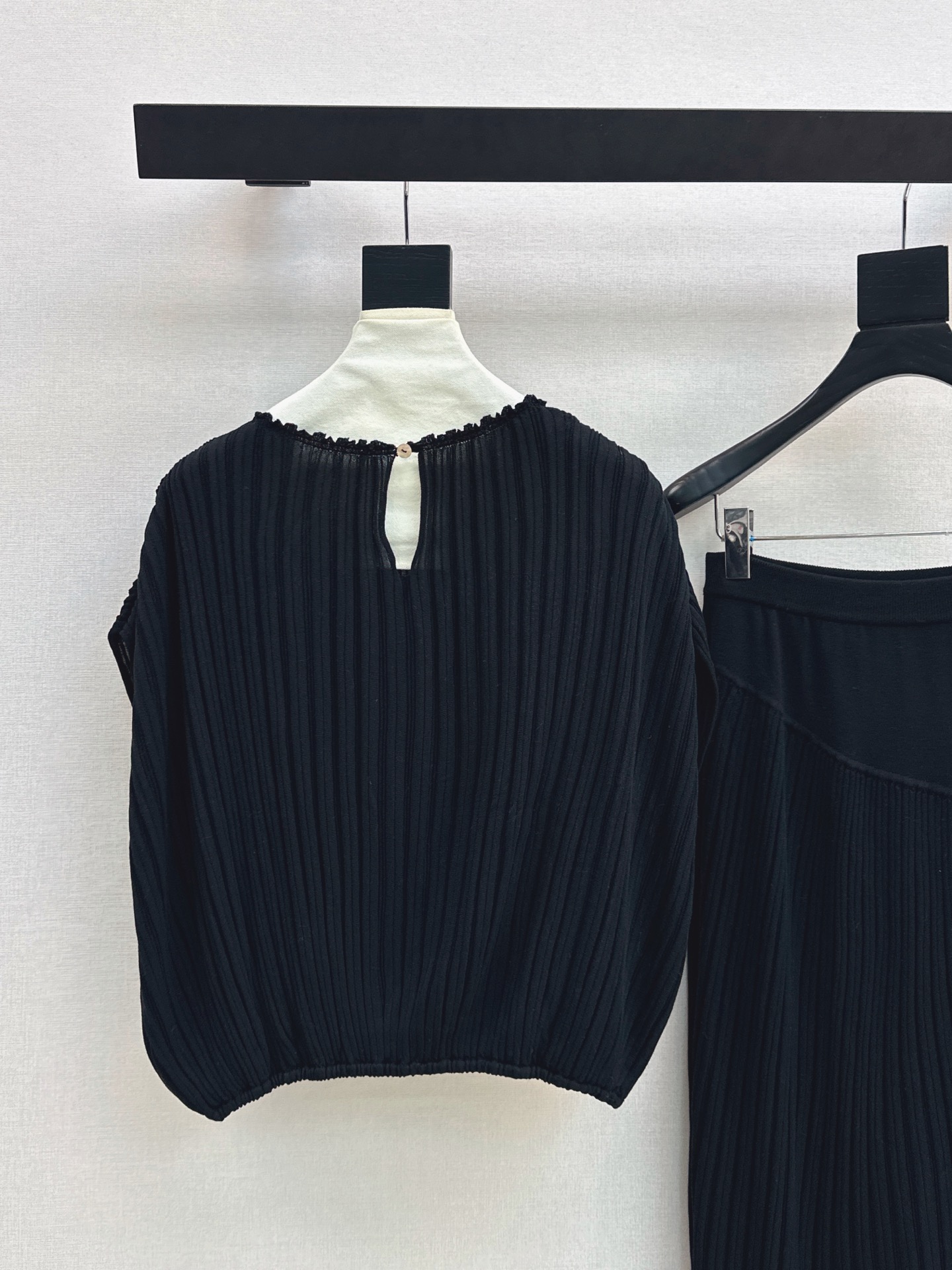 Brun 26ss knit cape knitwear skirt sets
