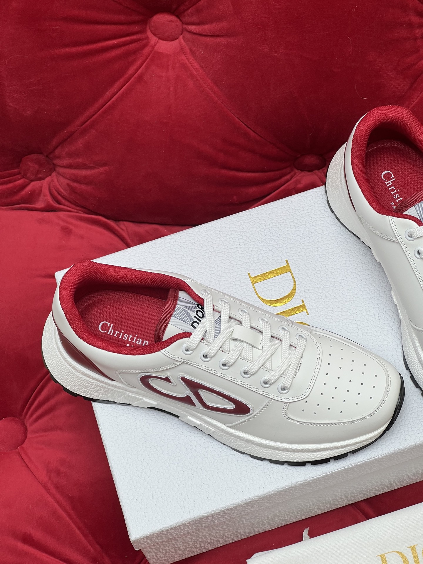 CD casual sneakers