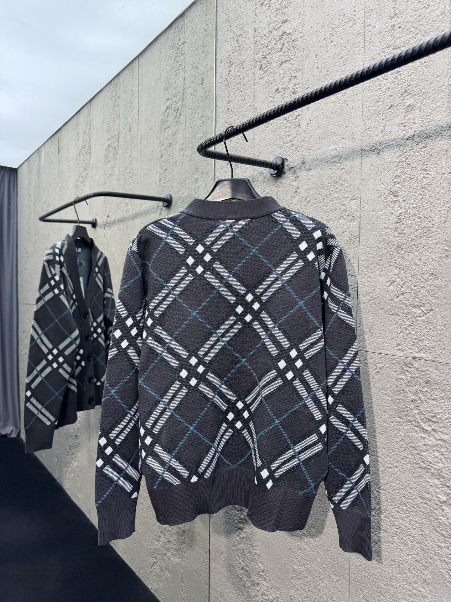 Bur jacquard cardigan