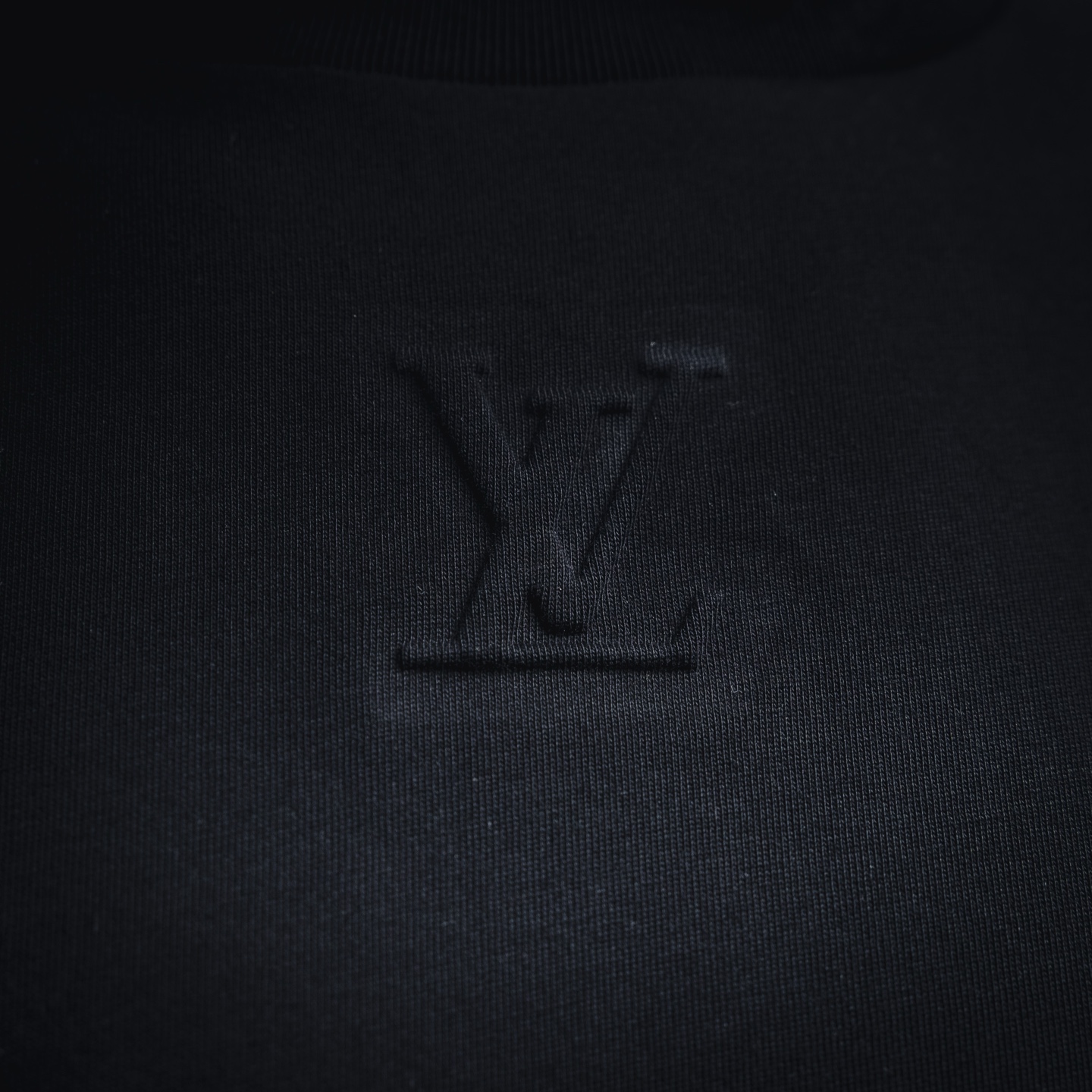 Louis emboosed sweatshirt