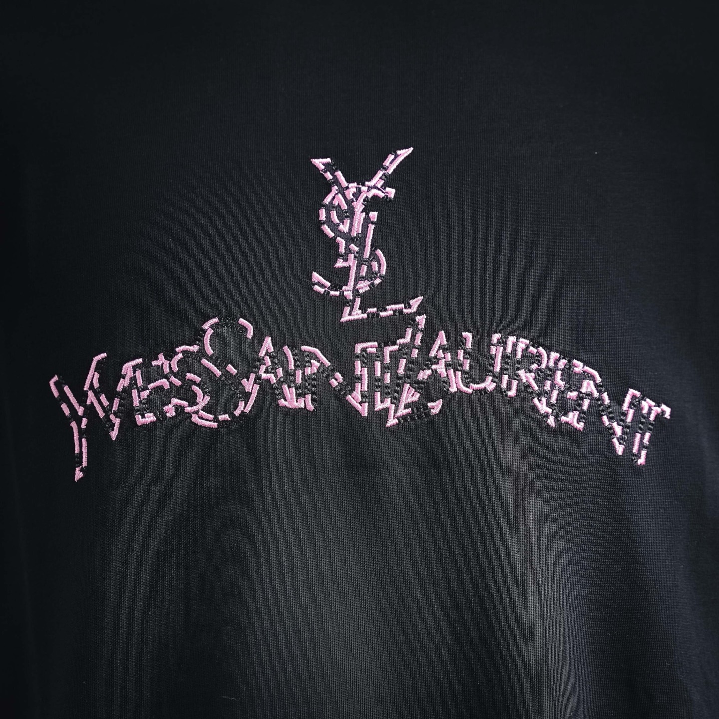 Saint letter embroidered t-shirt