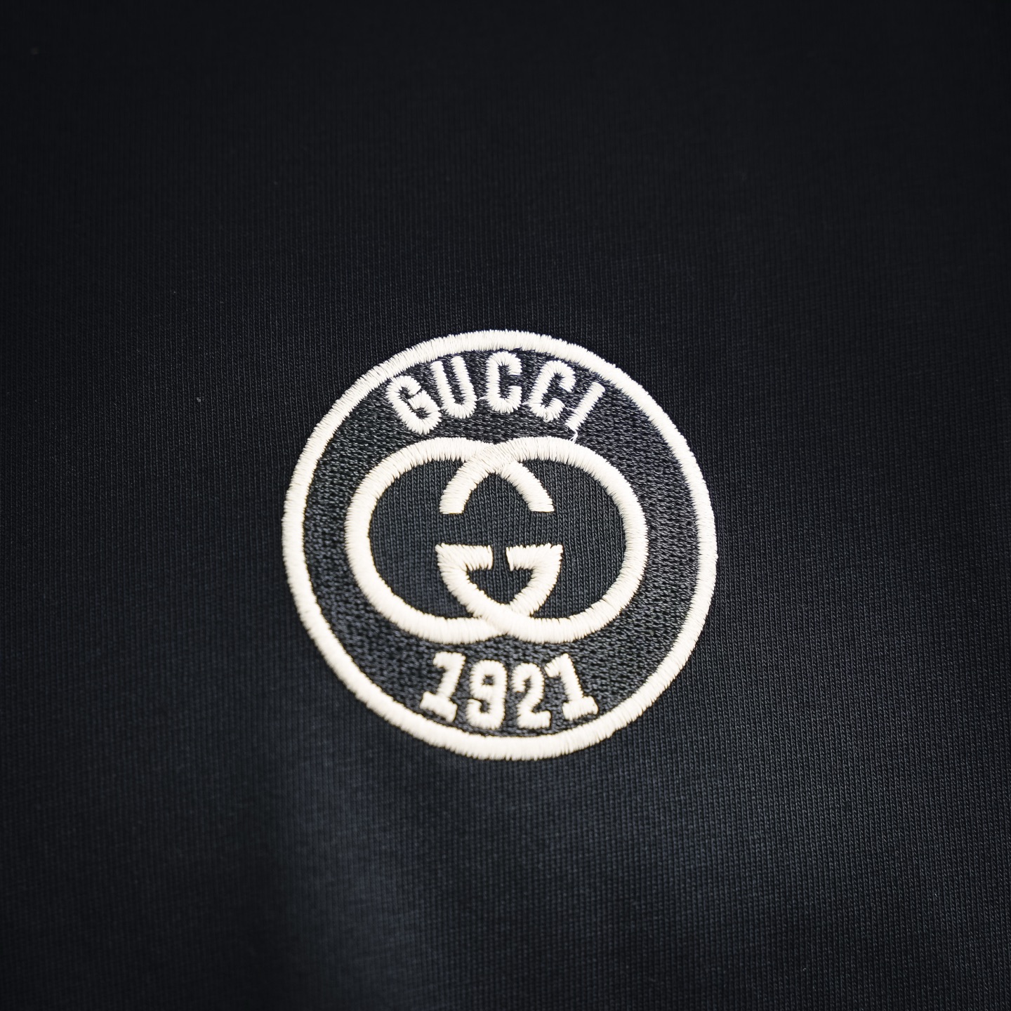 Guc casual embroidered t-shirt