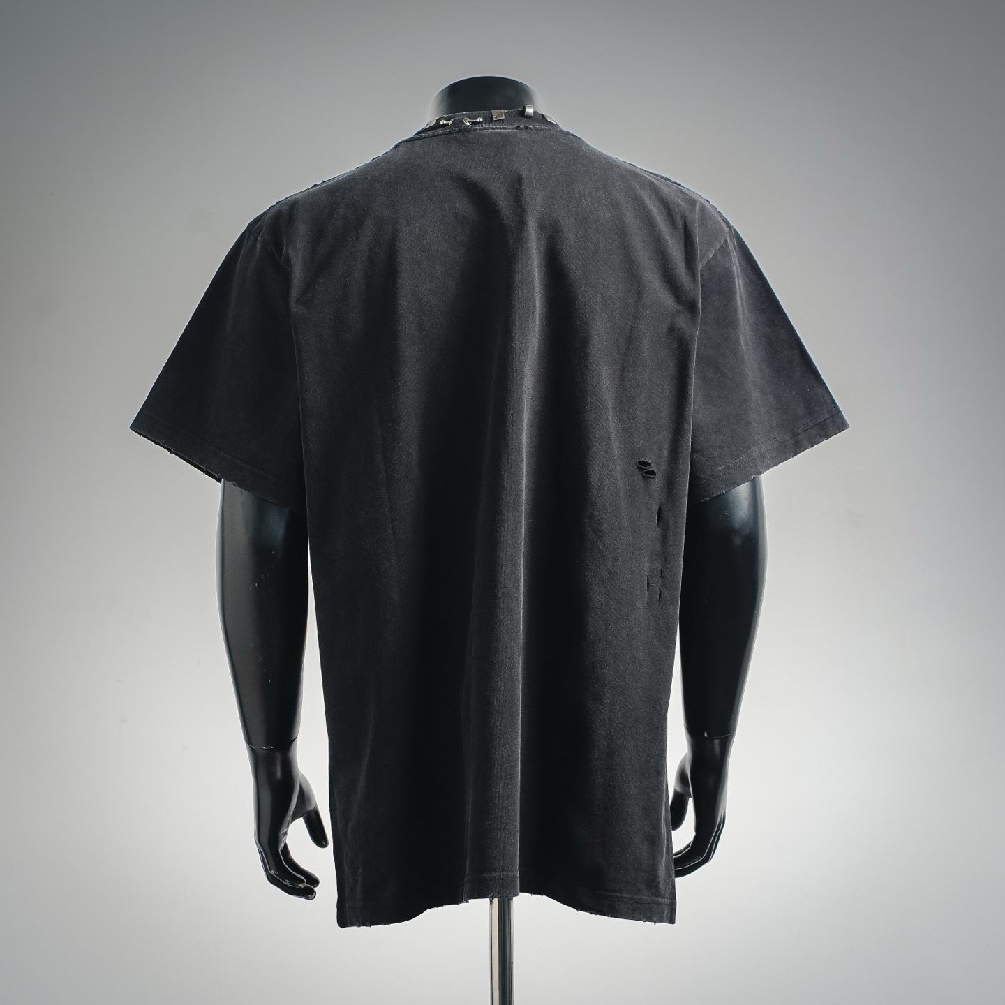 Balen minimal stud t-shirt