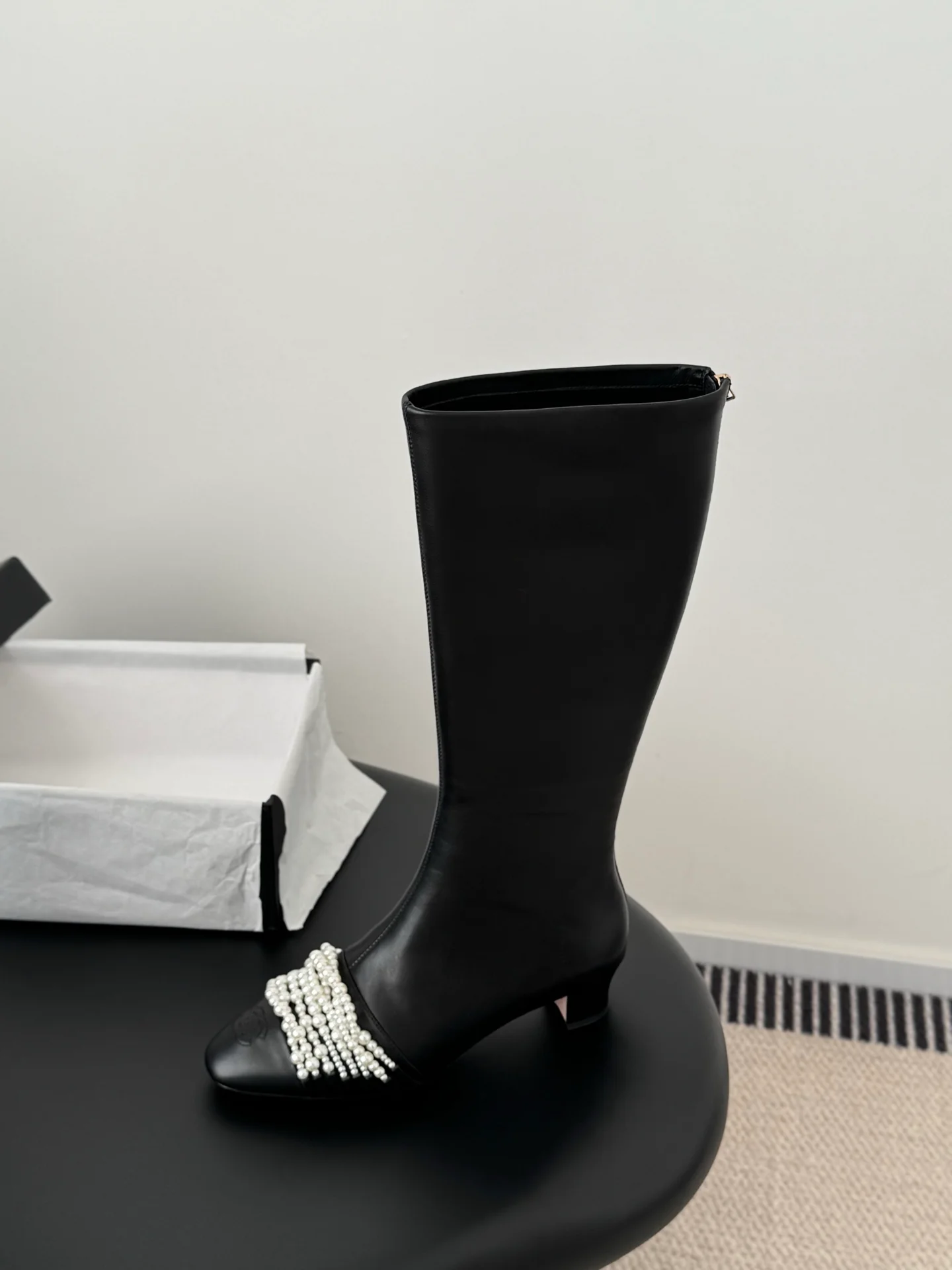 Chan 25fw pearl boot