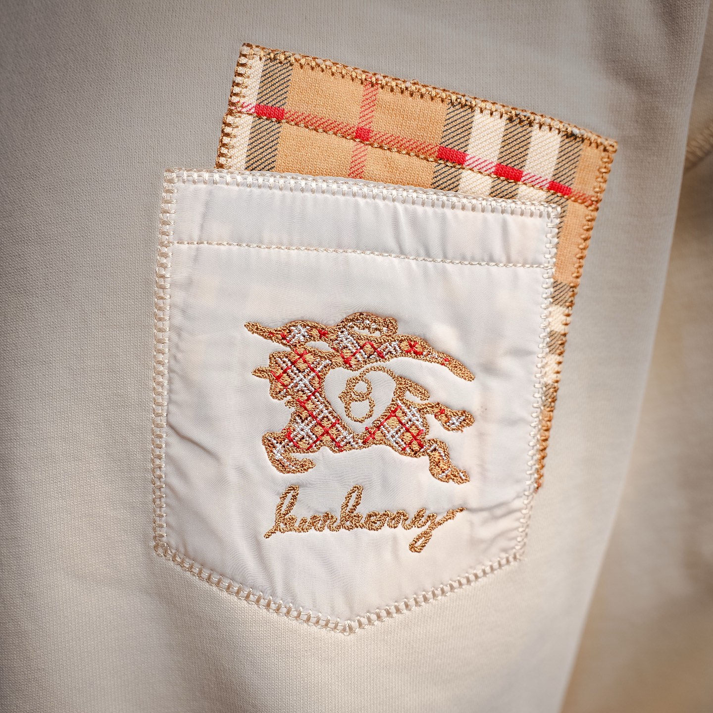 Bur embroidered sweatshirt