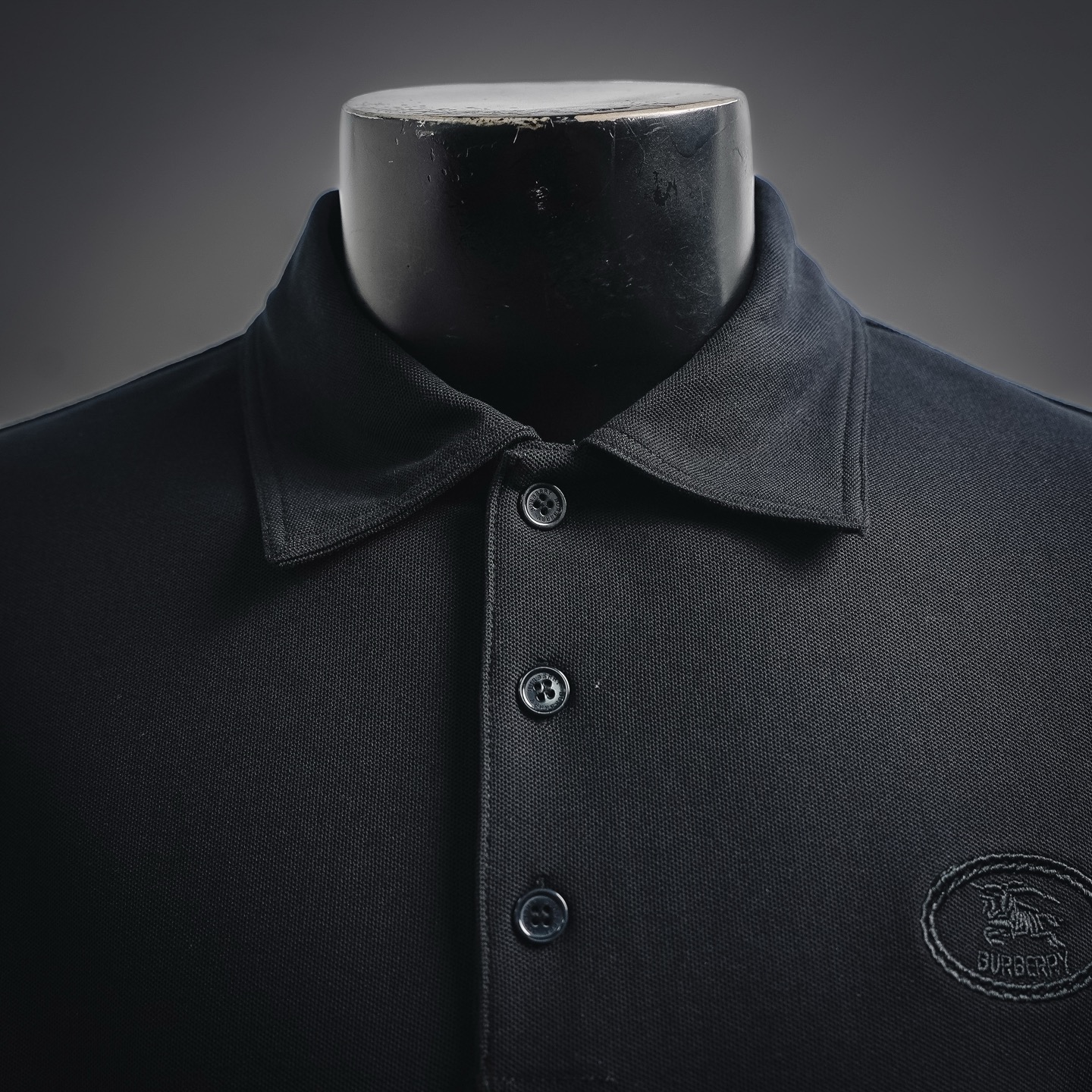 Bur emboosed Polo