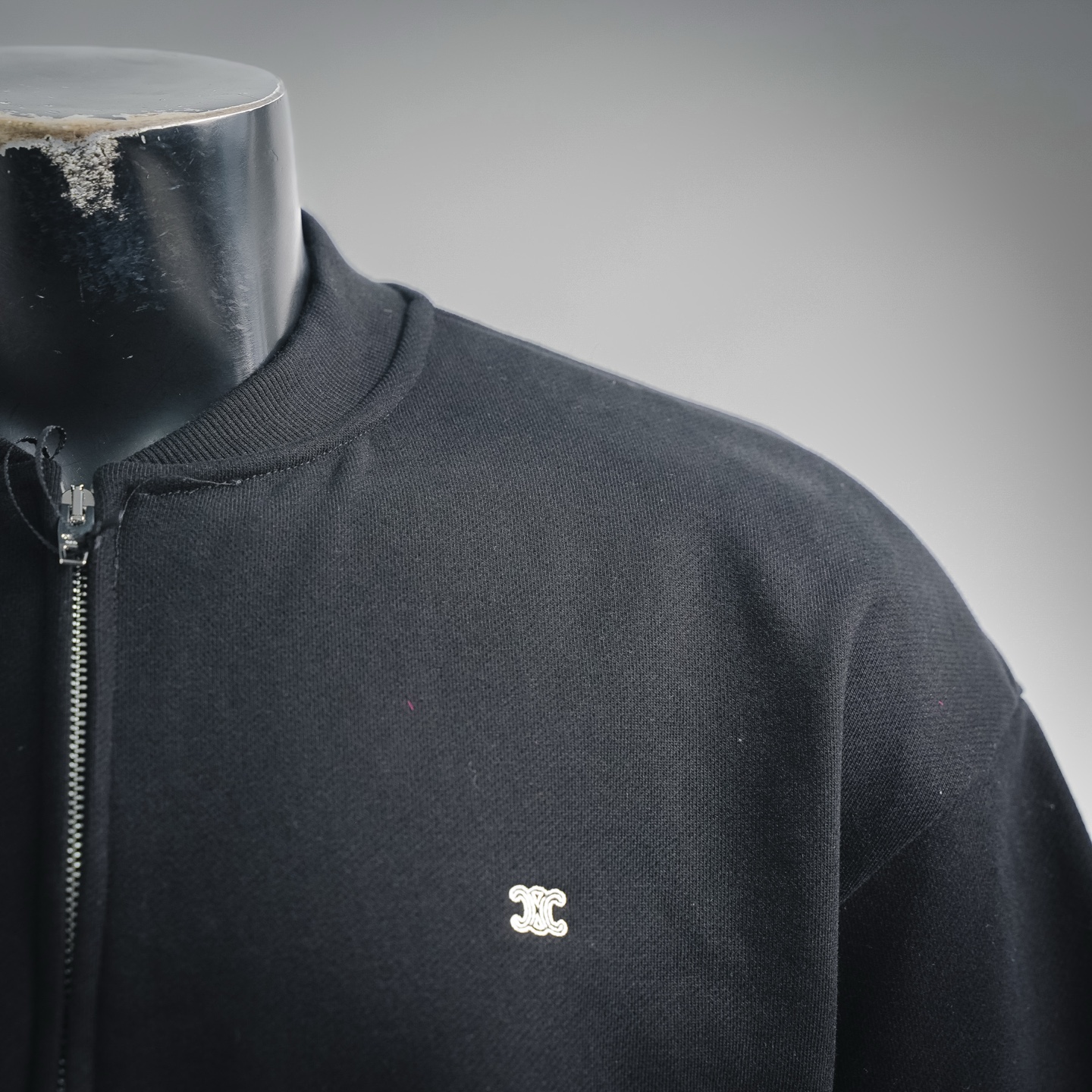 Cel embroidered jacket