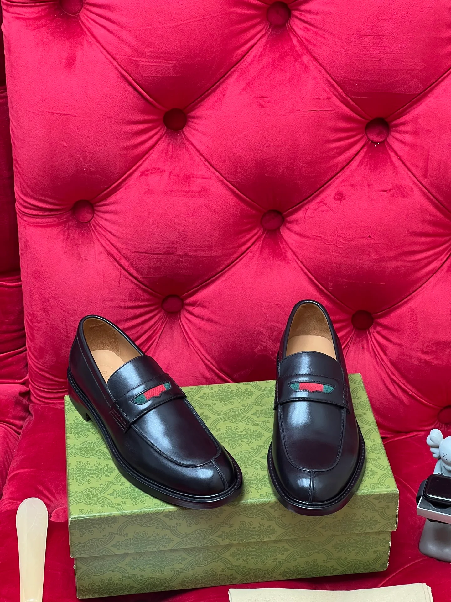 Guc leather shoes