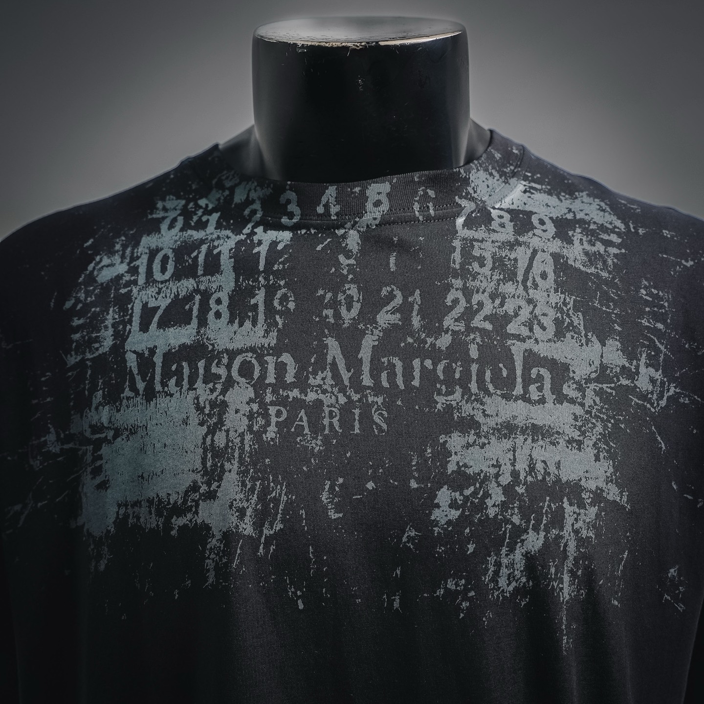 Maison blurry letter t-shirt
