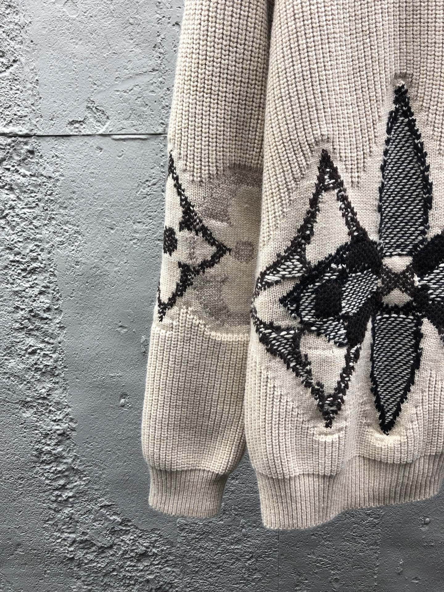 Louis knit sweater