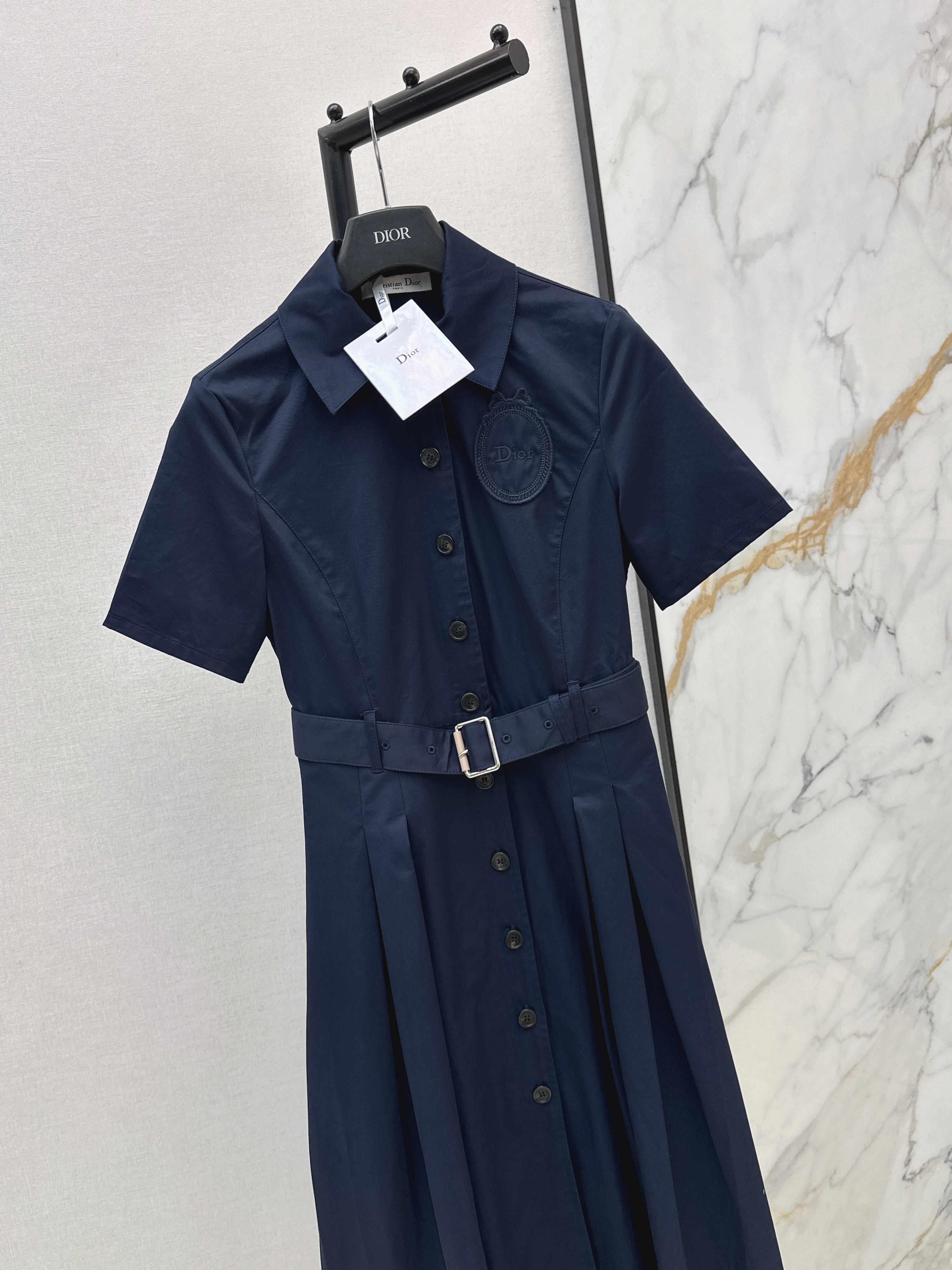 CD 26ss belted dress