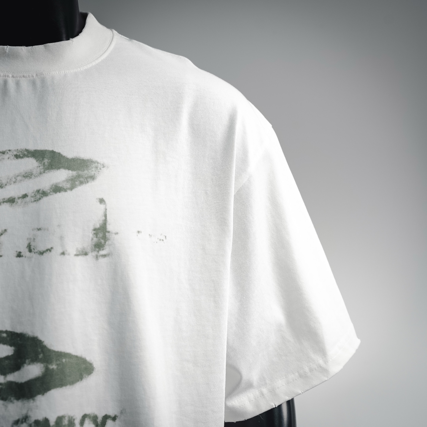 Balen graffiti print t-shirt
