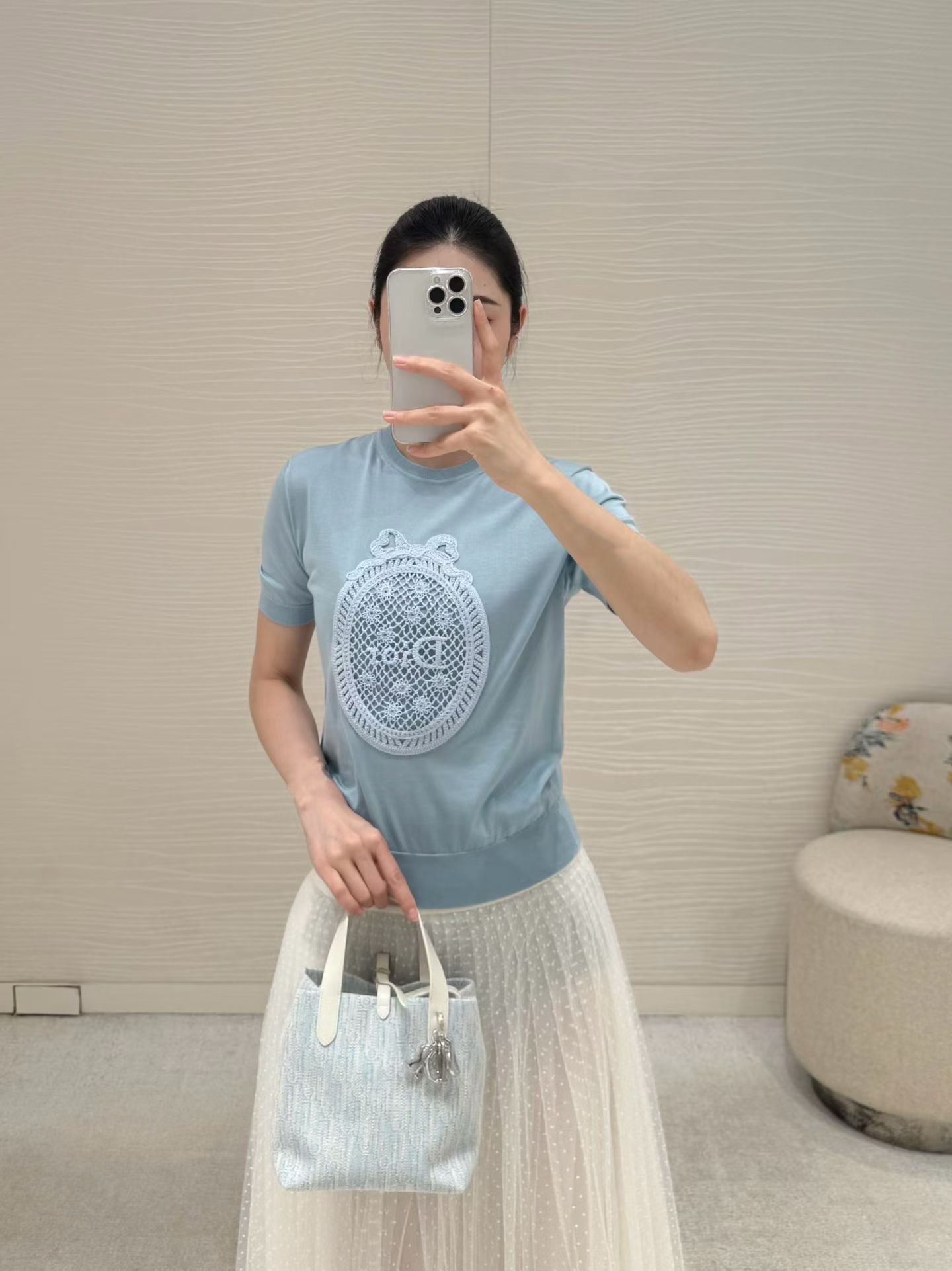 CD 26ss embroidery top