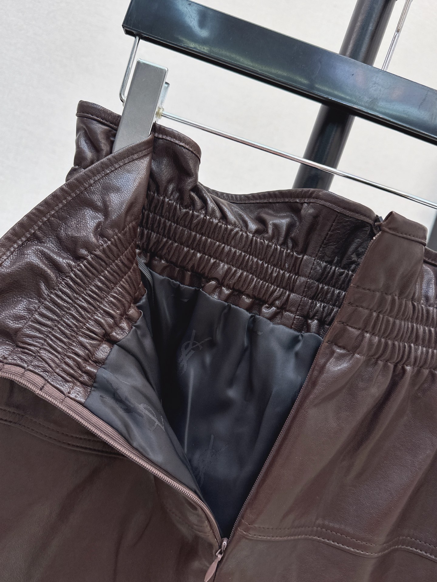 Sain 26ss leather skirt