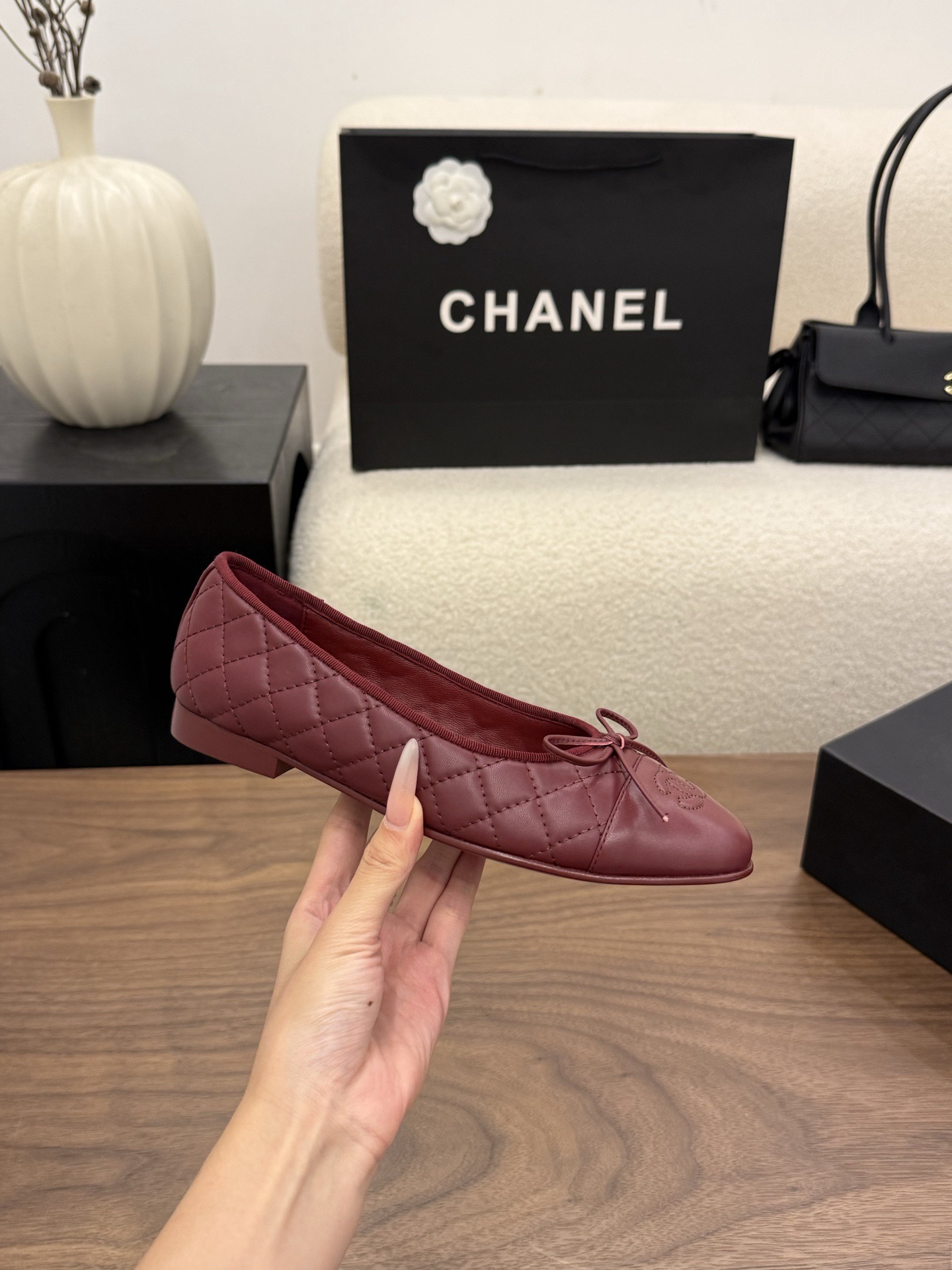 Chan 26fw flat shoes