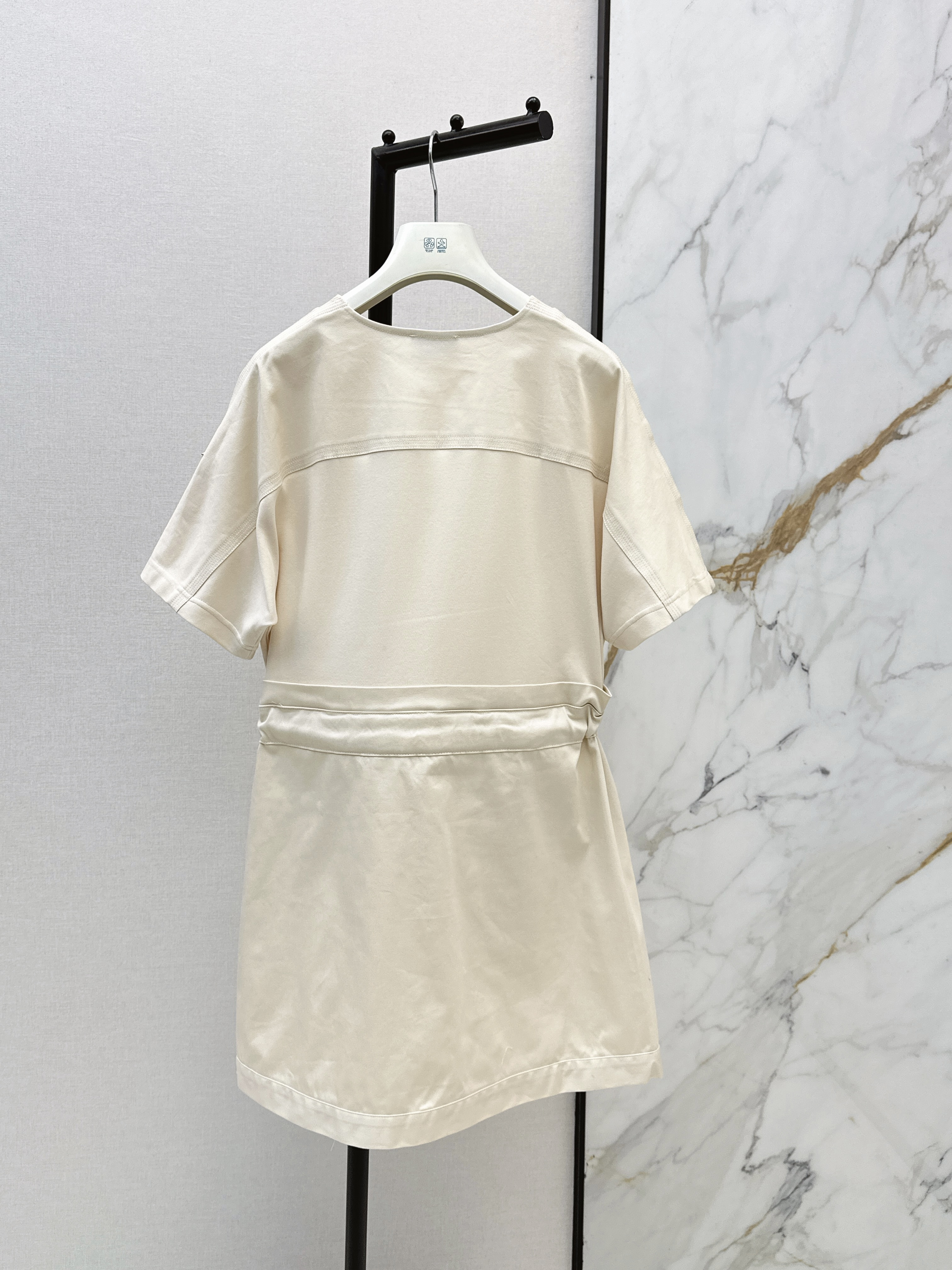 Monc 26ss drastring dress