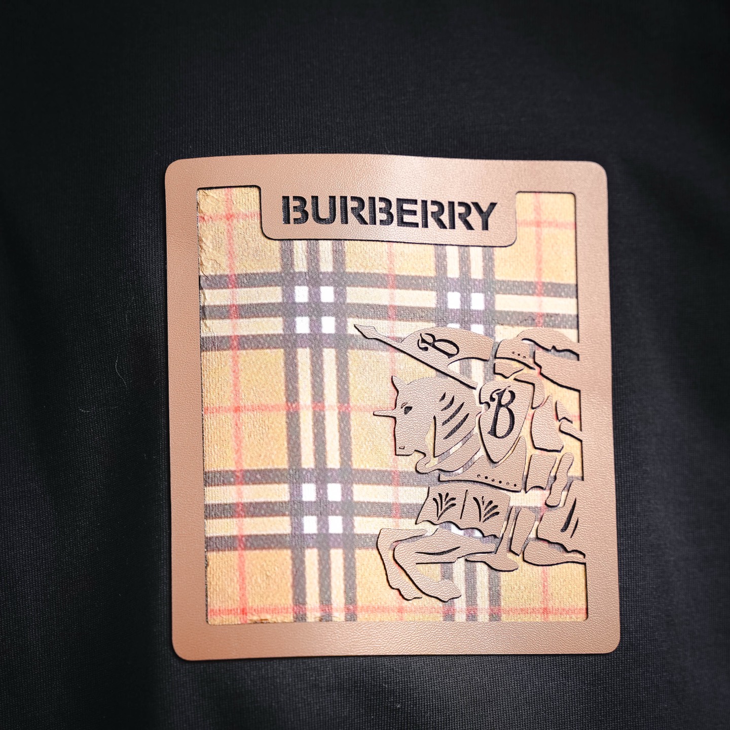 Bur plaid pocket t-shirt