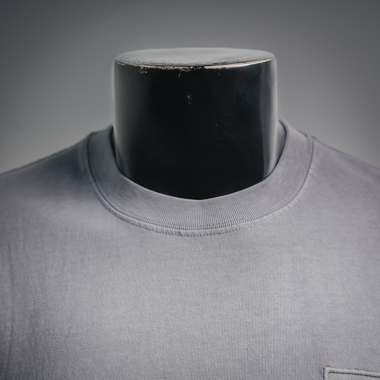 Stone washed embroidered t-shirt