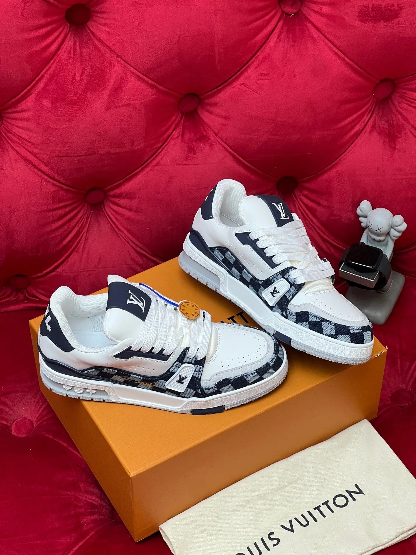 Louis sneakers