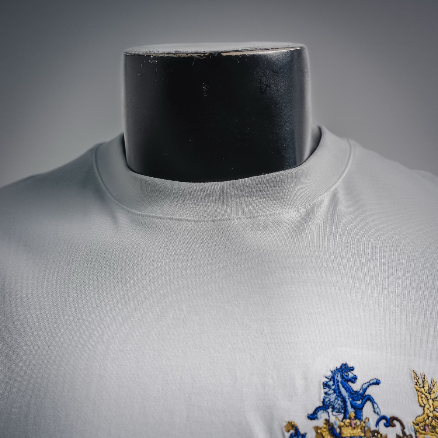 CD badge embroidered t-shirt