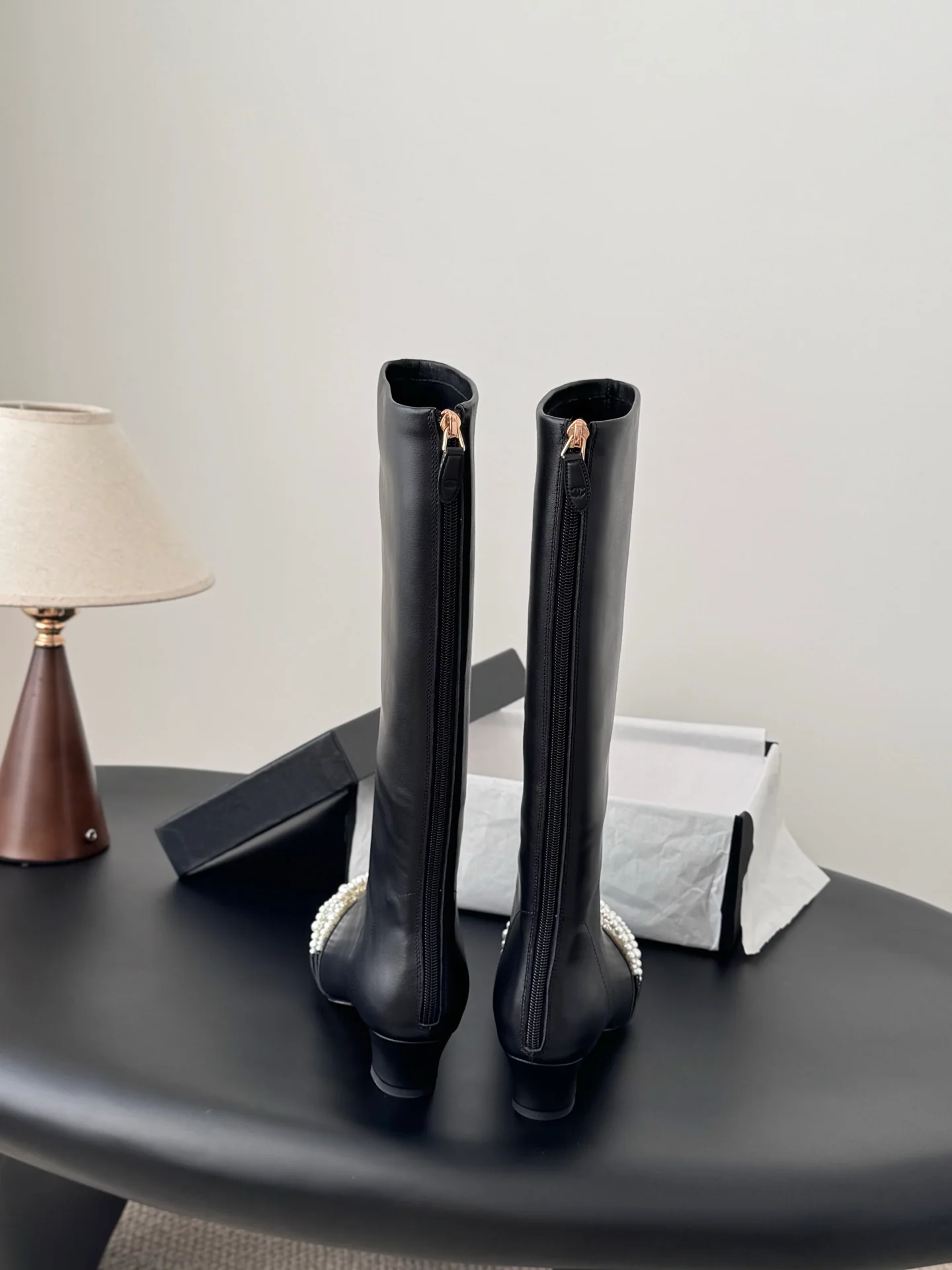 Chan 25fw pearl boot
