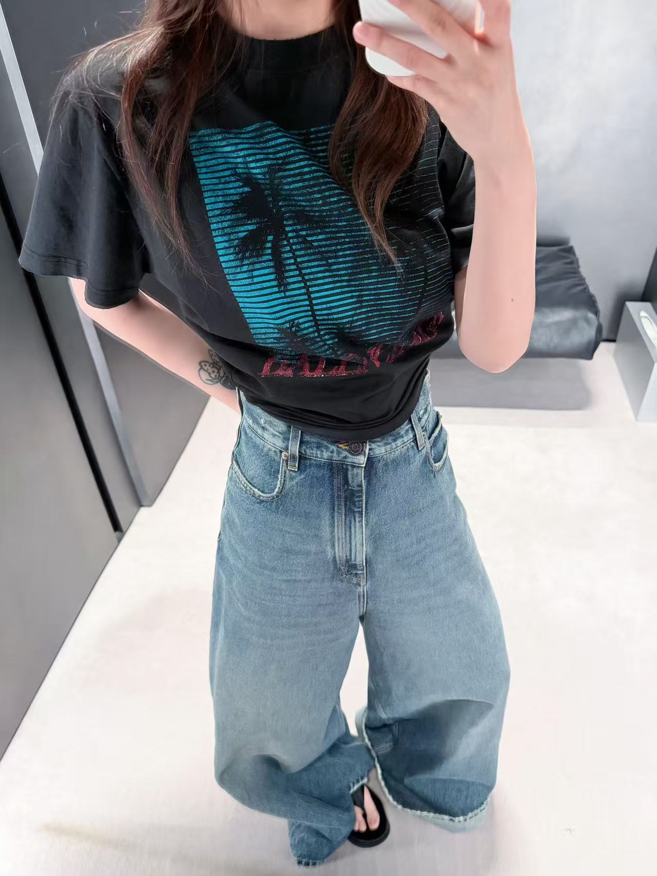 Balen graphic t-shirt