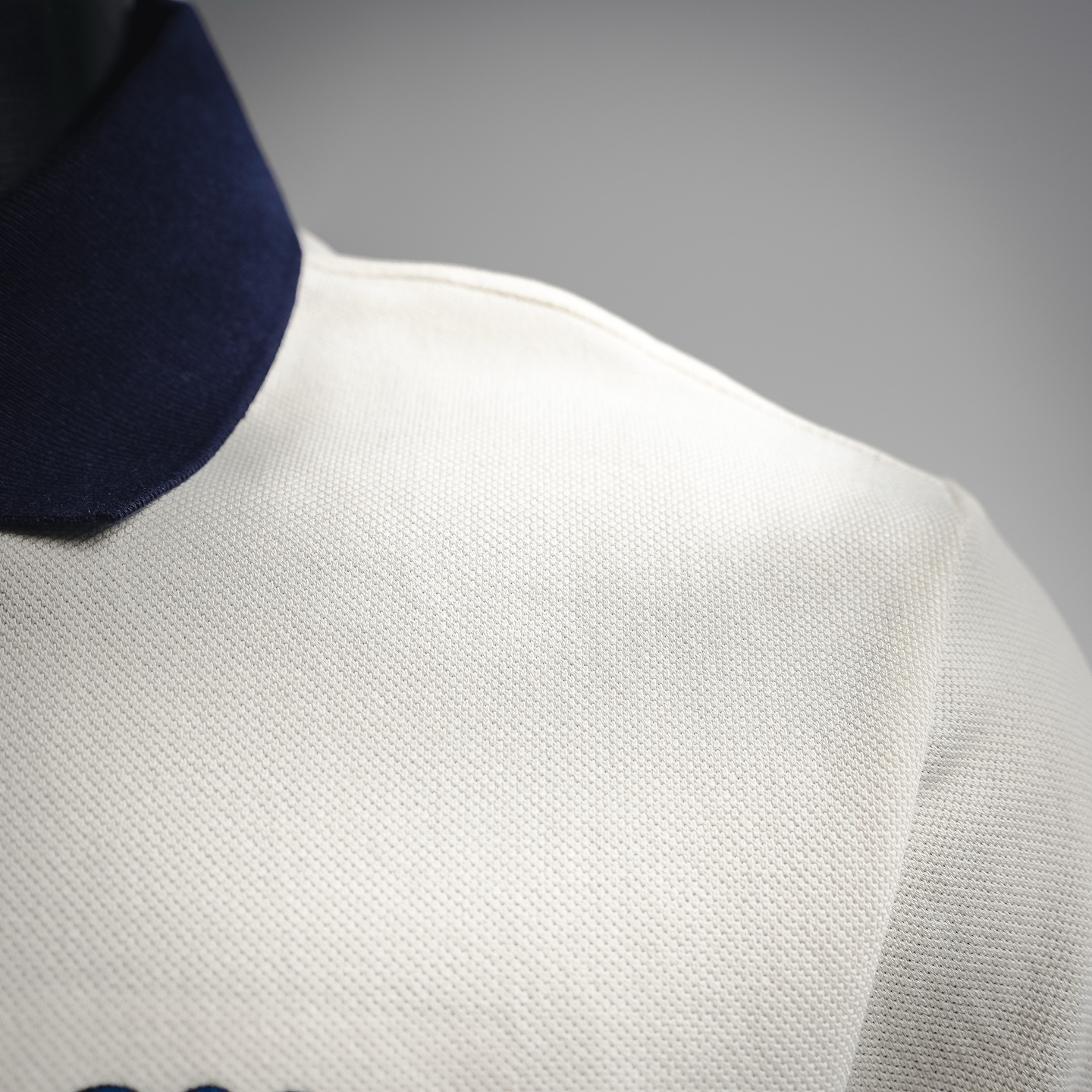 Loe logo embroidered t-shirt