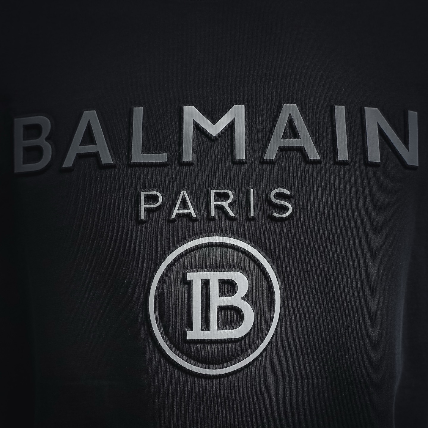 Balen emboosed letter t-shirt