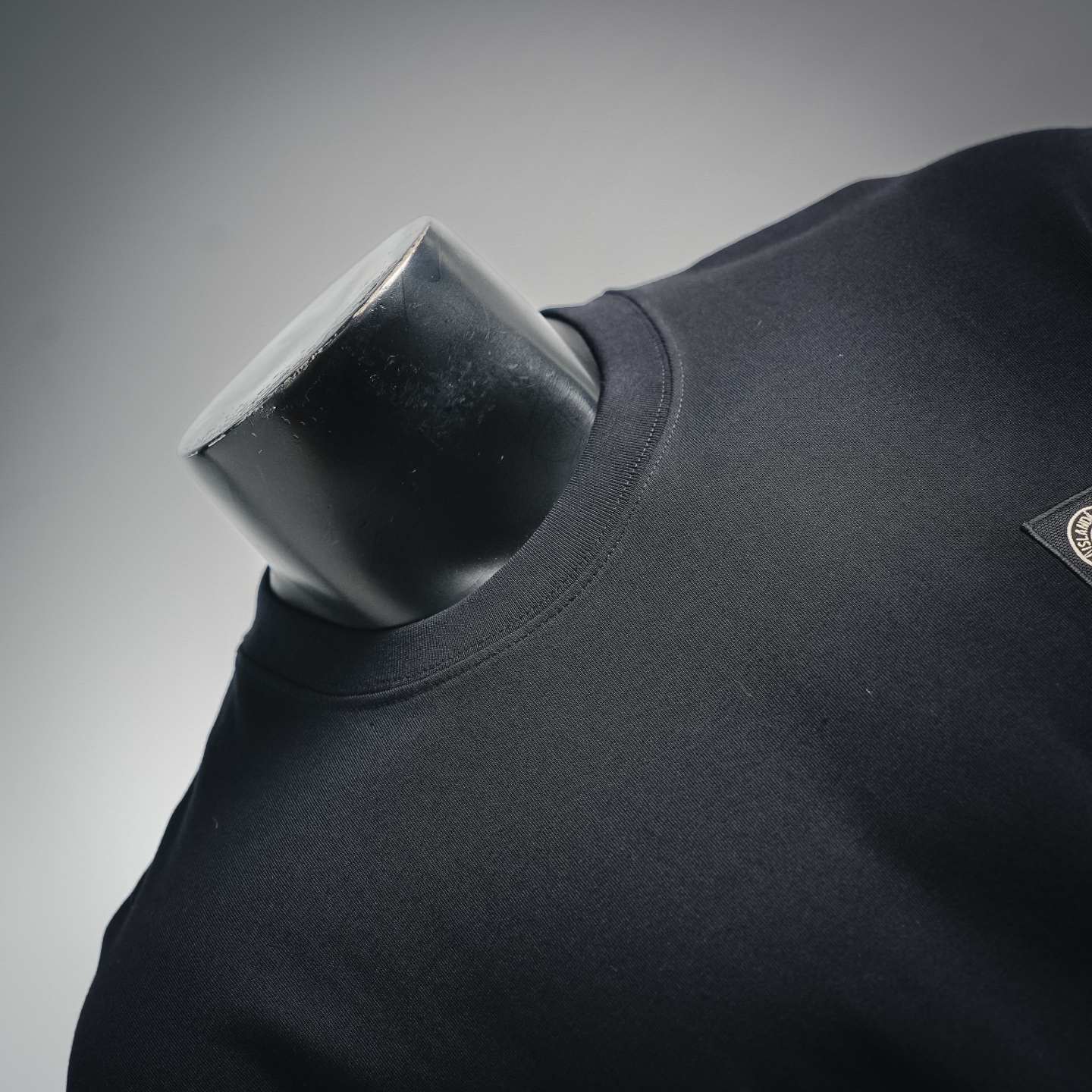 Stone embroidered t-shirt