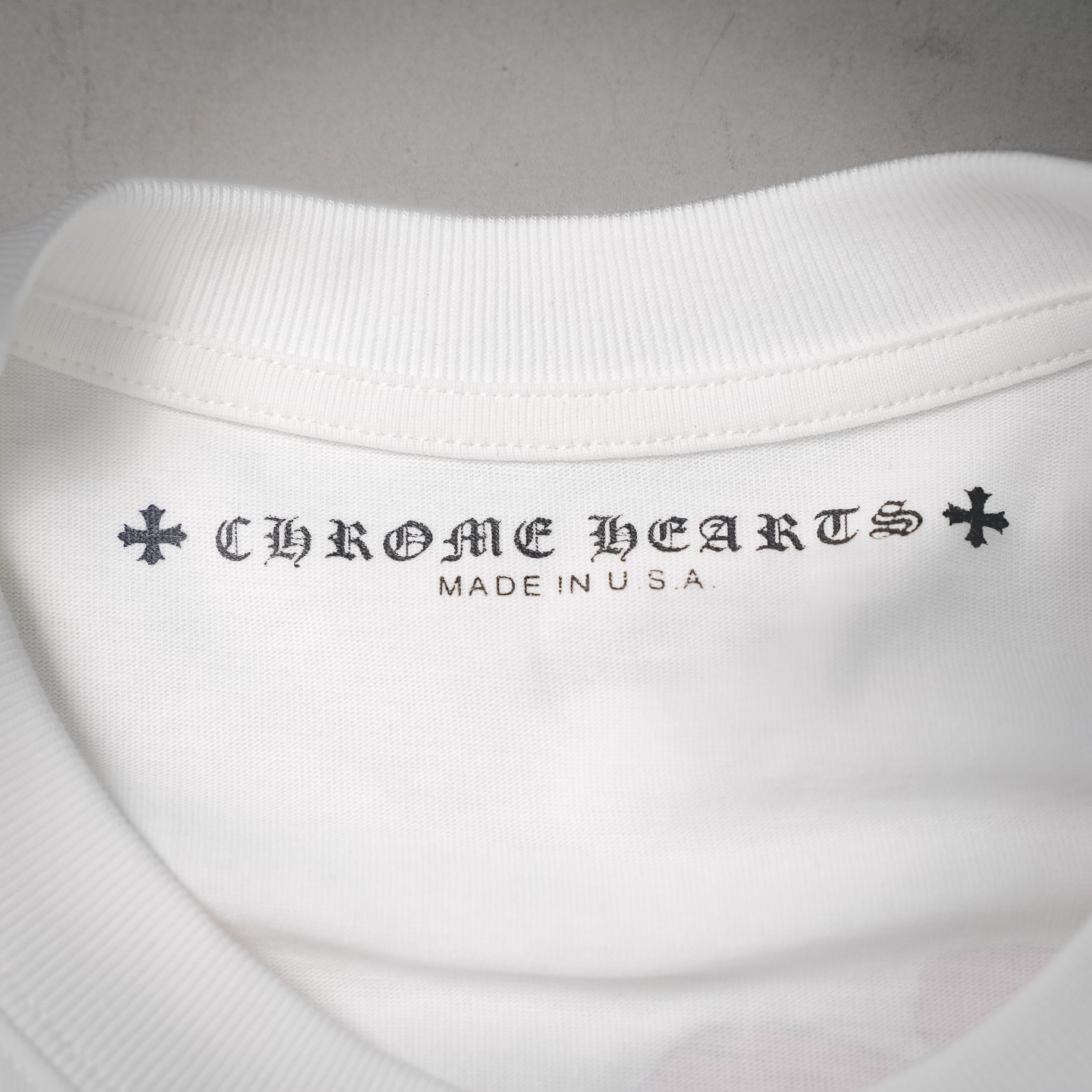Chrome graffiti-print t-shirt