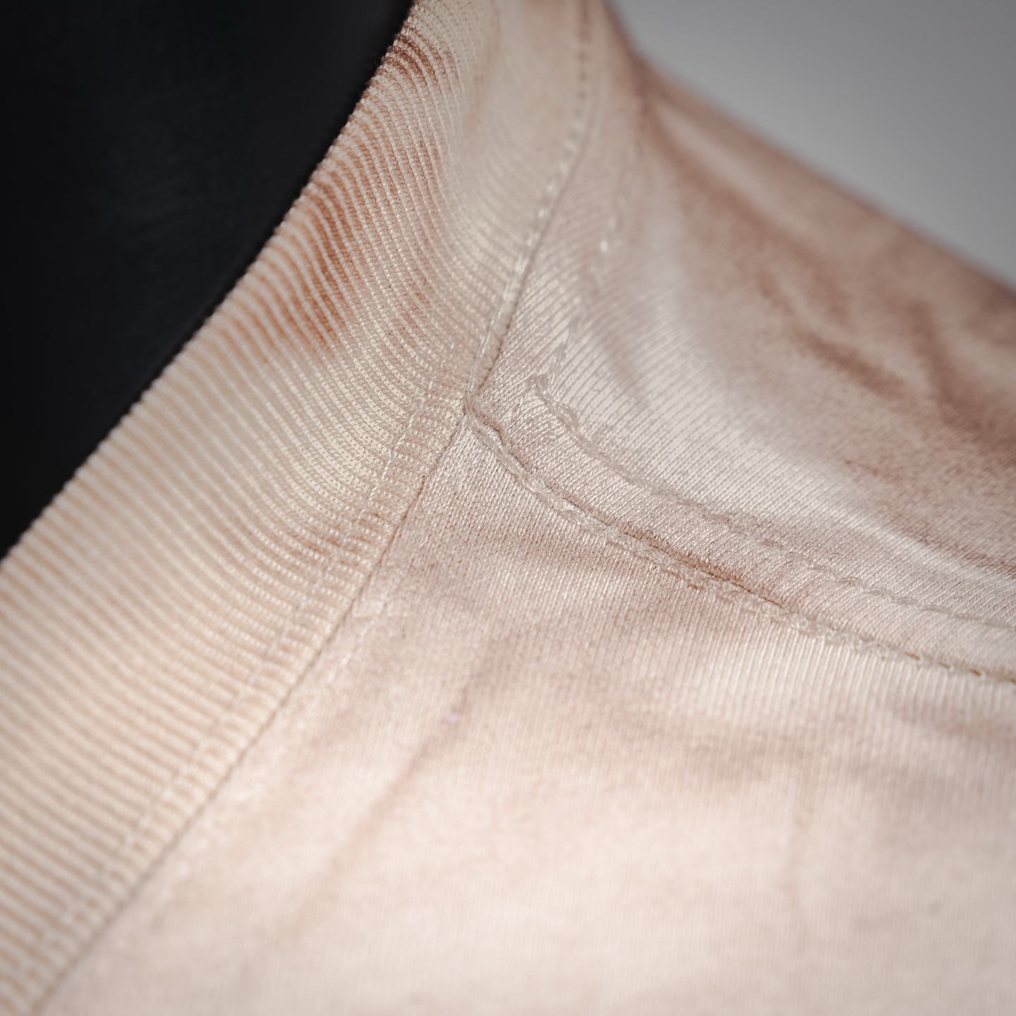 We11 distressed contrast sweatshirt